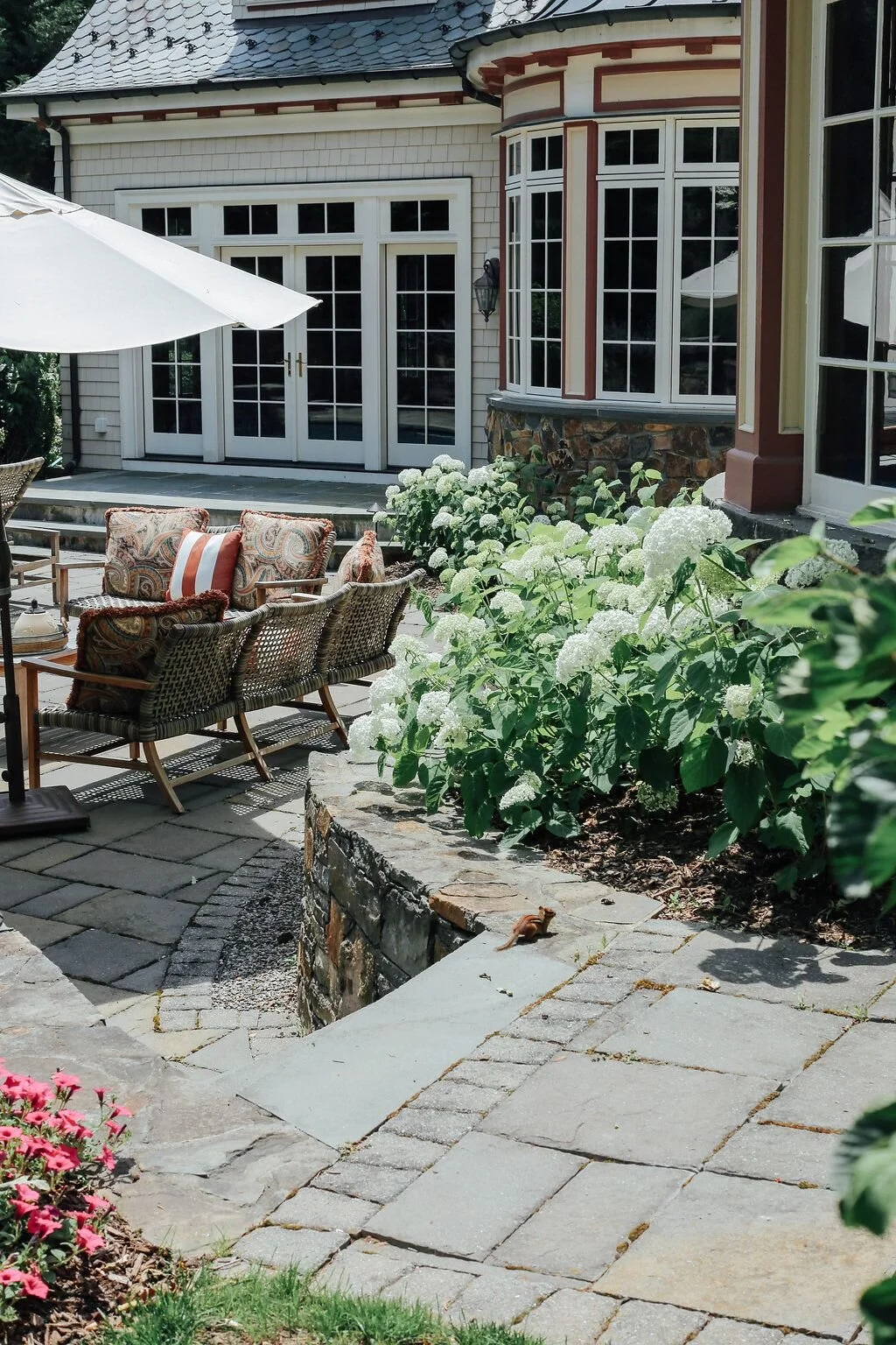 Showstopping Landscape Lighting Designs to Incorporate in Your Chatham, NJ, Backyard Landscaping