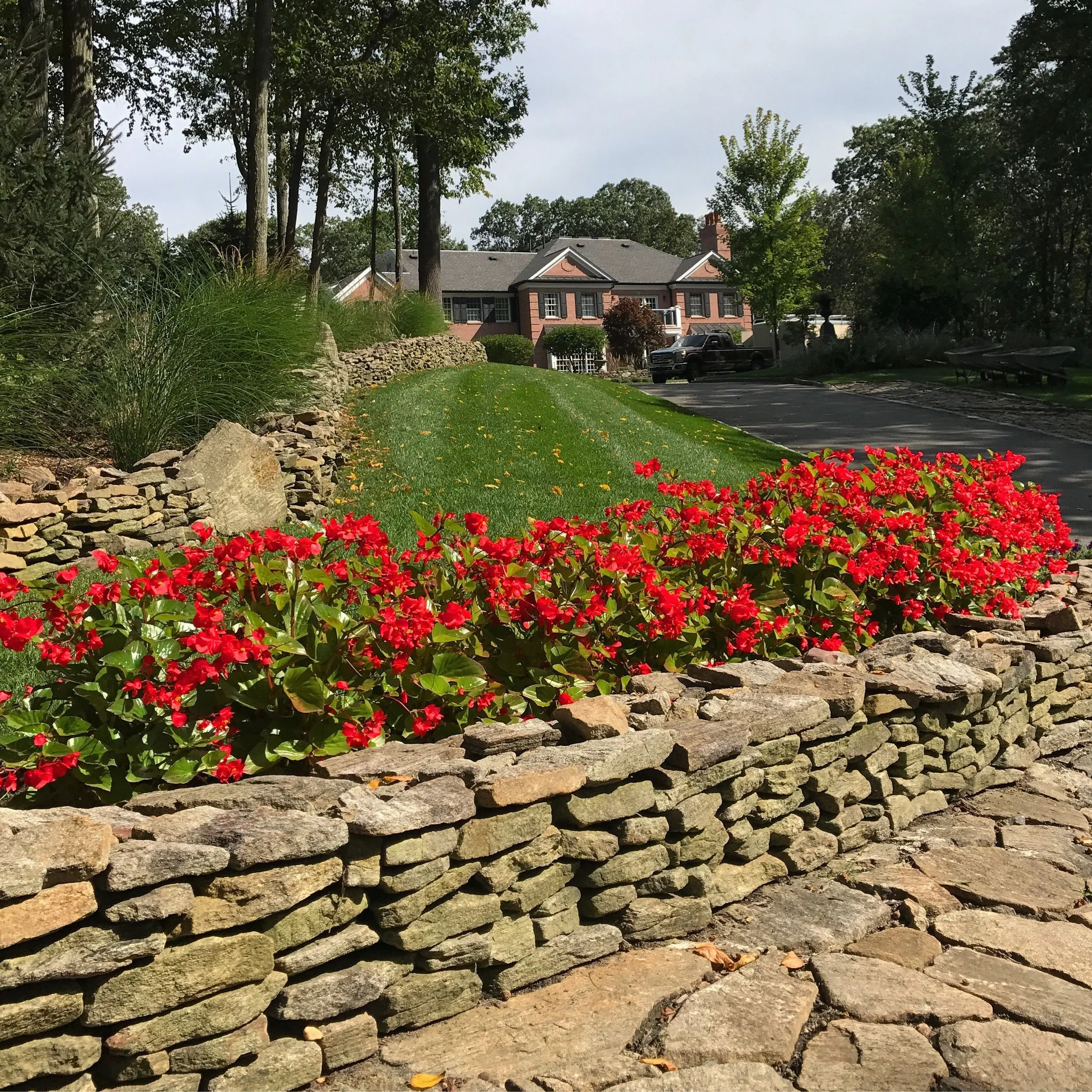 Add These Landscape Design Ideas to Your Wish List This Season in Bernardsville and Chatham, NJ