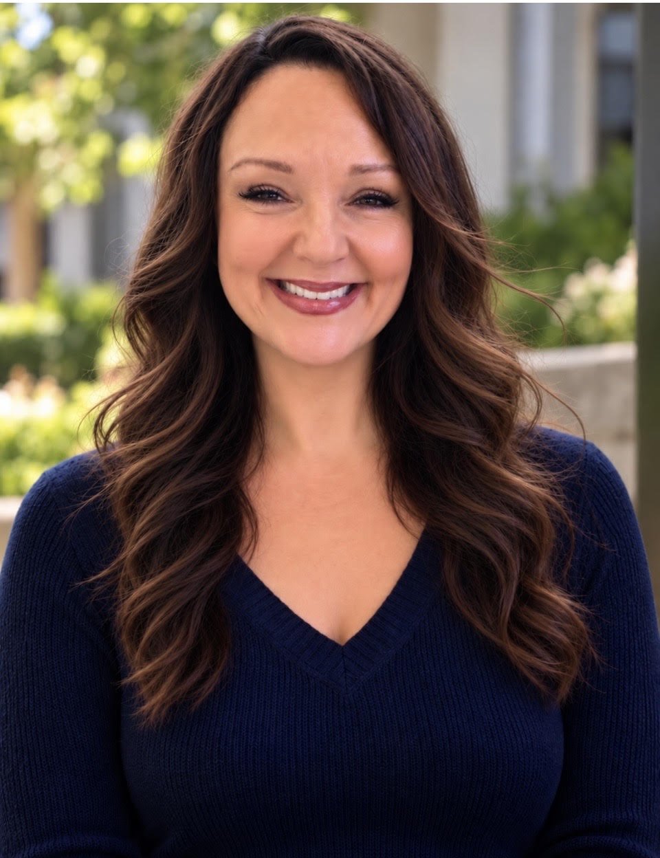 Welcome Teresa Gomez to gokc-spanish speaking therapist for individuals and couples