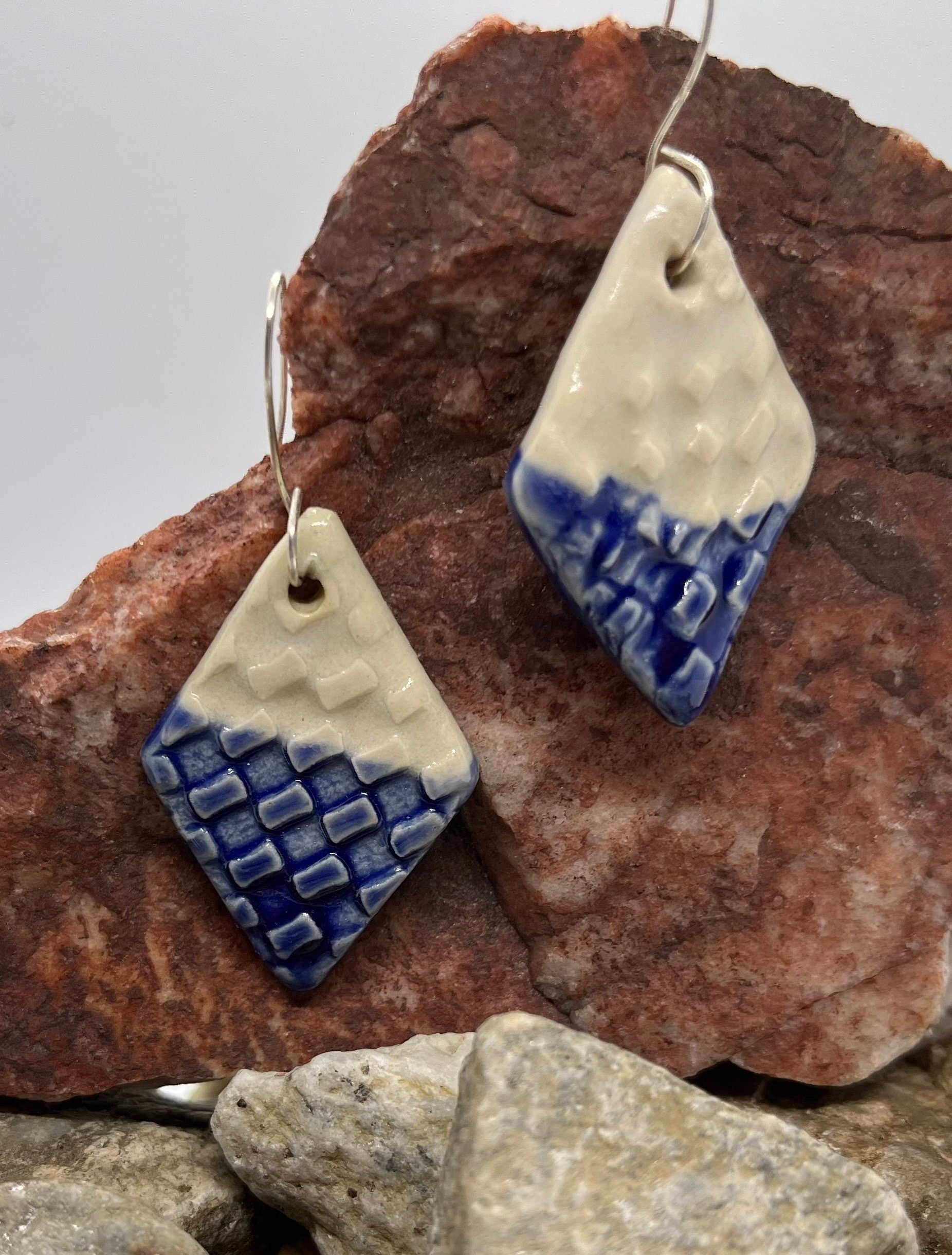 https://i.etsystatic.com/21053962/r/il/2b9b01/5769616404/il_fullxfull.5769616404_t09a.jpg