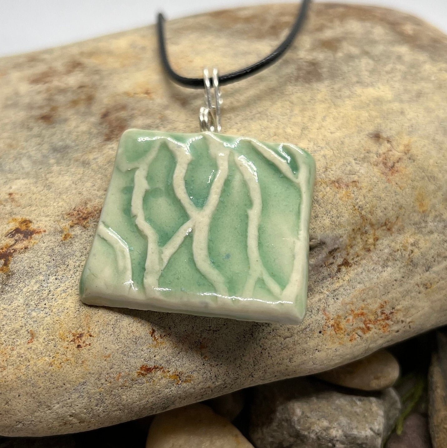 https://i.etsystatic.com/21053962/r/il/4c429d/5729718456/il_fullxfull.5729718456_cphm.jpg