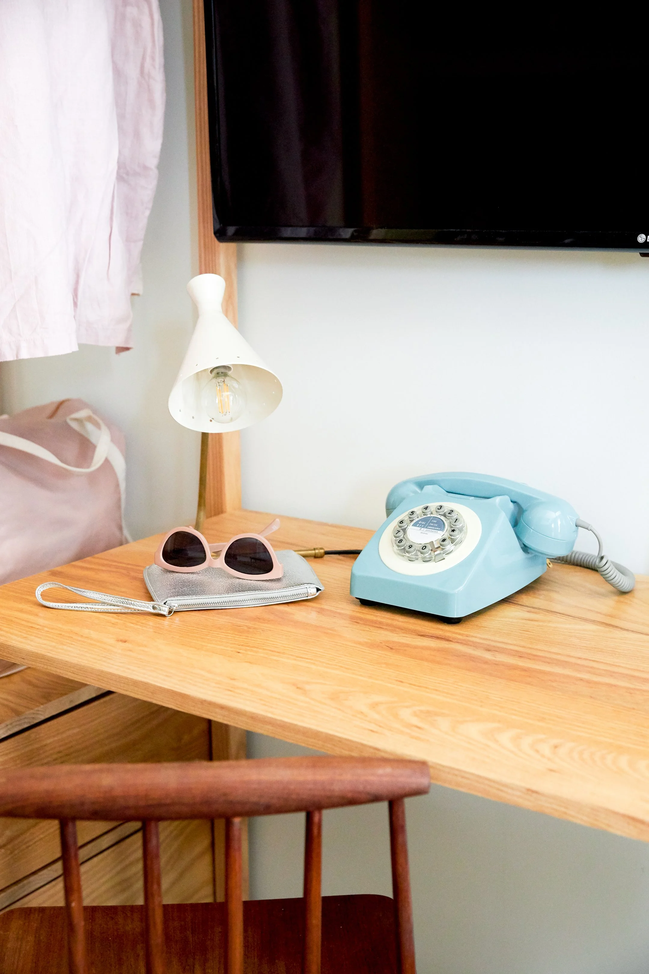 bradford-house-modern-guestrooms-29 copy.JPG