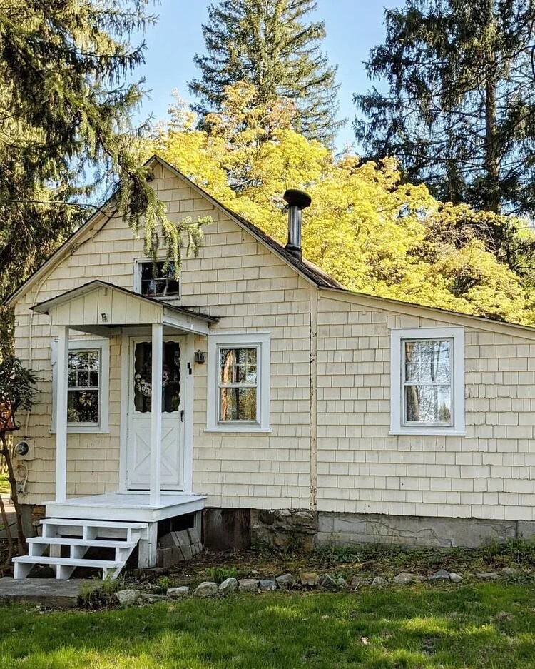 Cozy cottages are definitely a part of cottagecore. Photo courtesy It’s a Charming Life