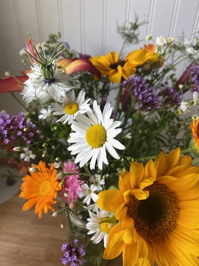 Custom vase flower arrangement for delivery in Cleveland TN – Sweet South Flowers (Copy)