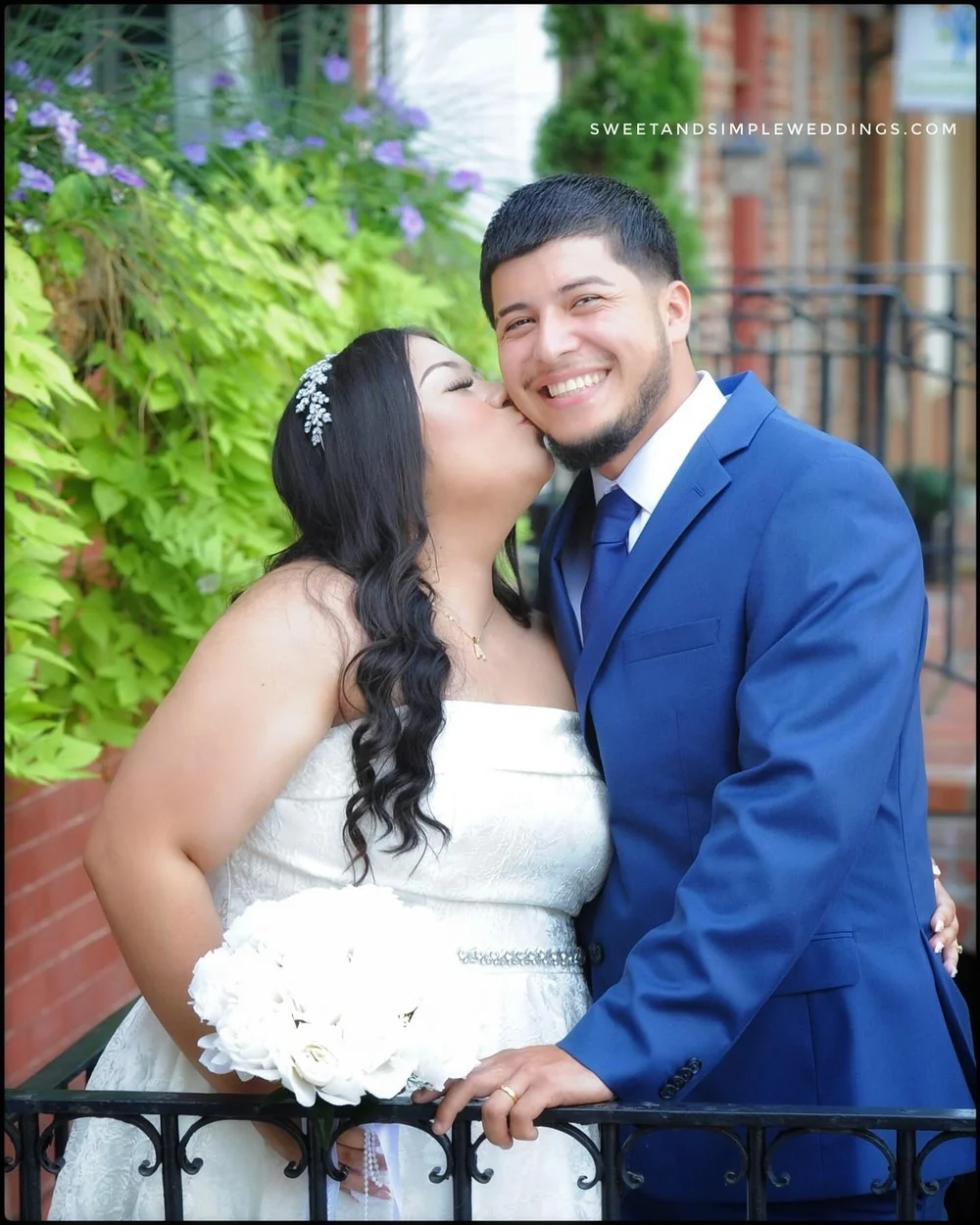 Congratulations to Andrea &amp; Davis! &hearts;️ This adorable couple came to the #HeartofWarrenton to get married as &ldquo;icing on the cake&rdquo; for their long and beautiful relationship. We couldn&rsquo;t be happier for them! 

#virginiaisforlo