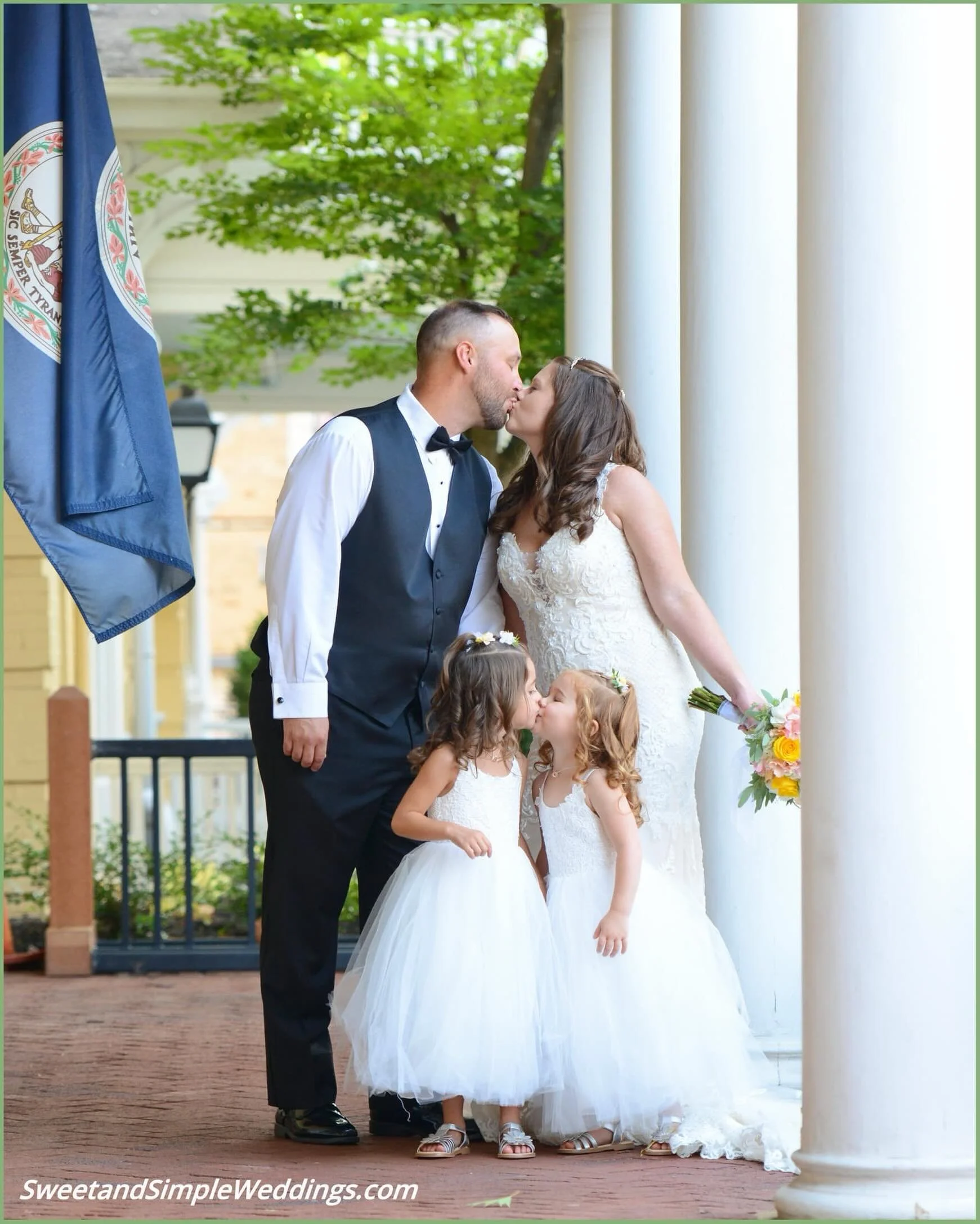 Happy Mother&rsquo;s Day from your friends at Ciao Bella, your home for Sweet &amp; Simple Weddings! &hearts;️💐

#virginiaisforlovers
#sweetandsimpleweddings #MicroWeddingMagic 
#bestlittleweddingchapelinvirginia @experienceotw @visitfauquier