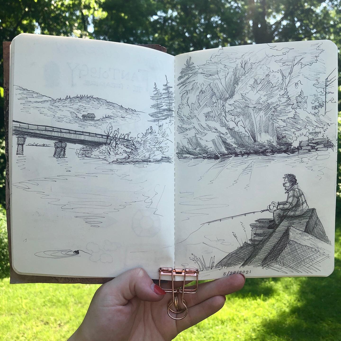 Summer fishn&rsquo; by The Ompompanoosuc ✏️🐟 #newengland #sketchbook #drawing #riverday #vermont