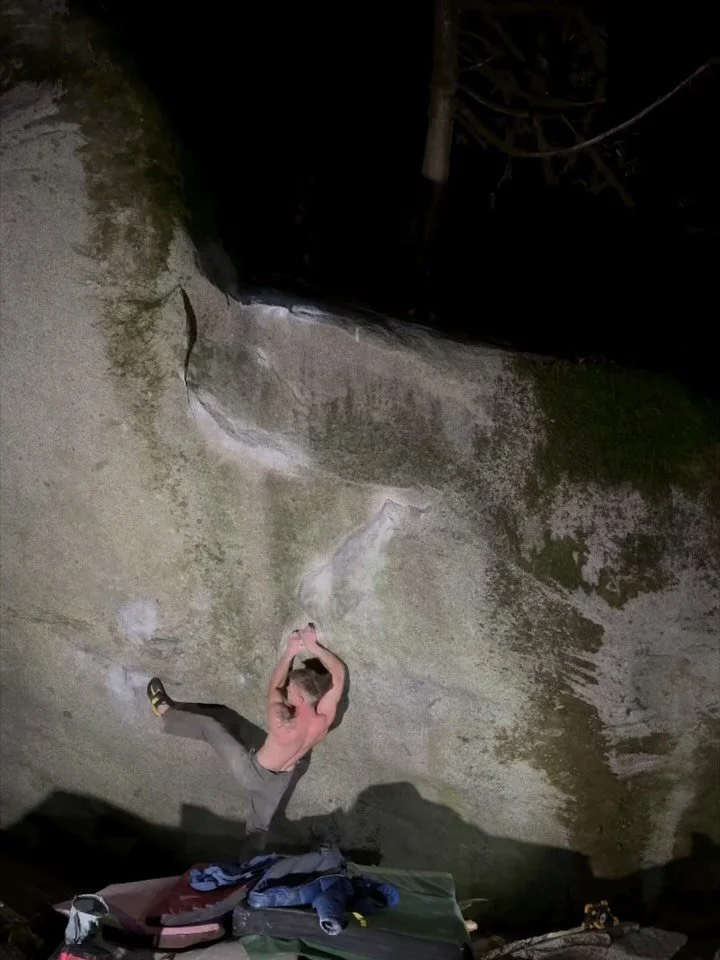 This week&rsquo;s guest @mosssteve92 putting down three classic V12s in the PNW.

Hagakure V12
Tornado Arete V12
Mad Bush V12

🎙️EP 286: Steve Moss &mdash; Why Discomfort Fuels Breakthroughs, Double V12 Days at Age 40, and 455 V-Points in 24 Hours⁠
