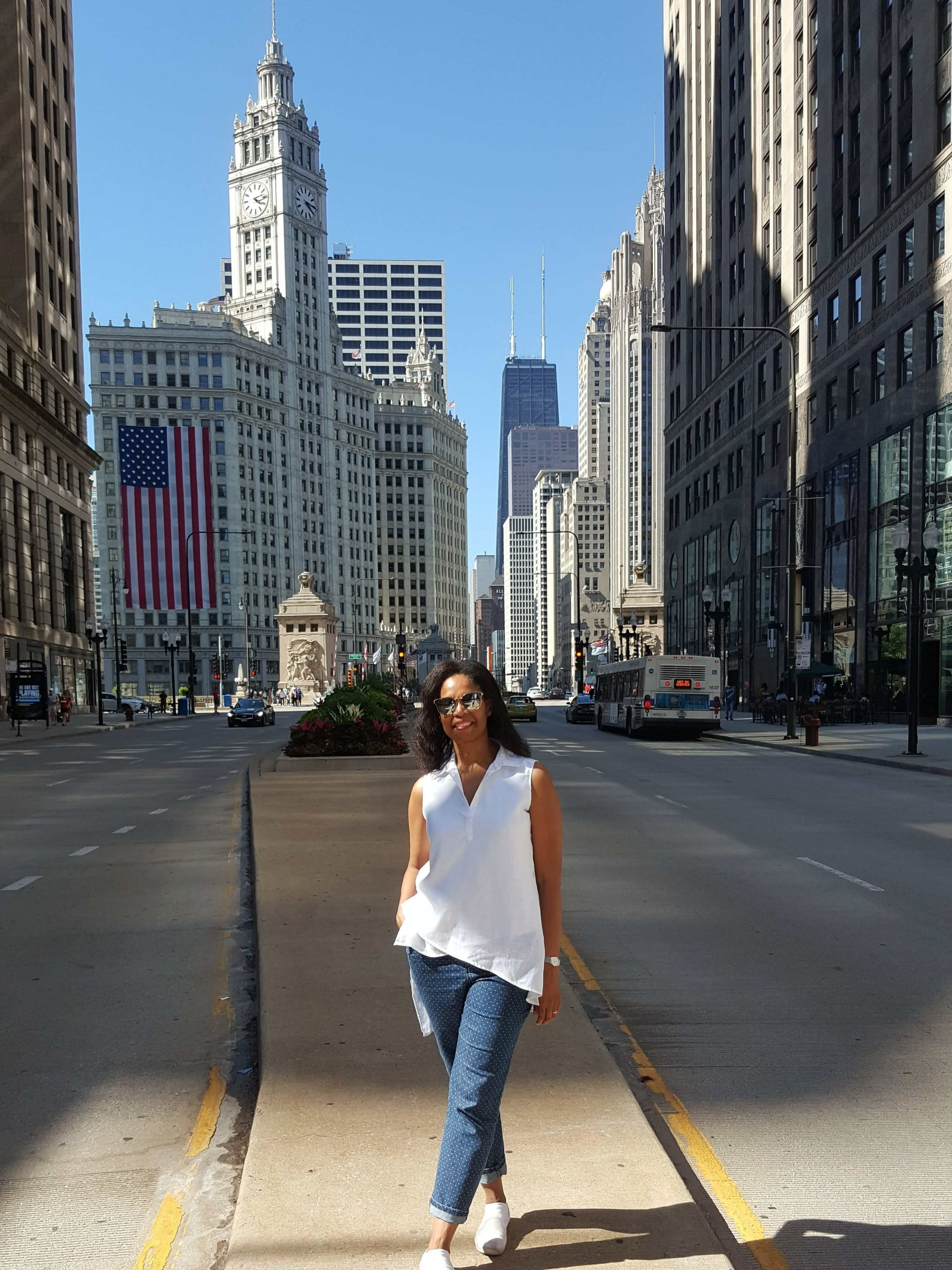 Chicago Guide to Magnificent Mile Shopping, Restaurants & Events