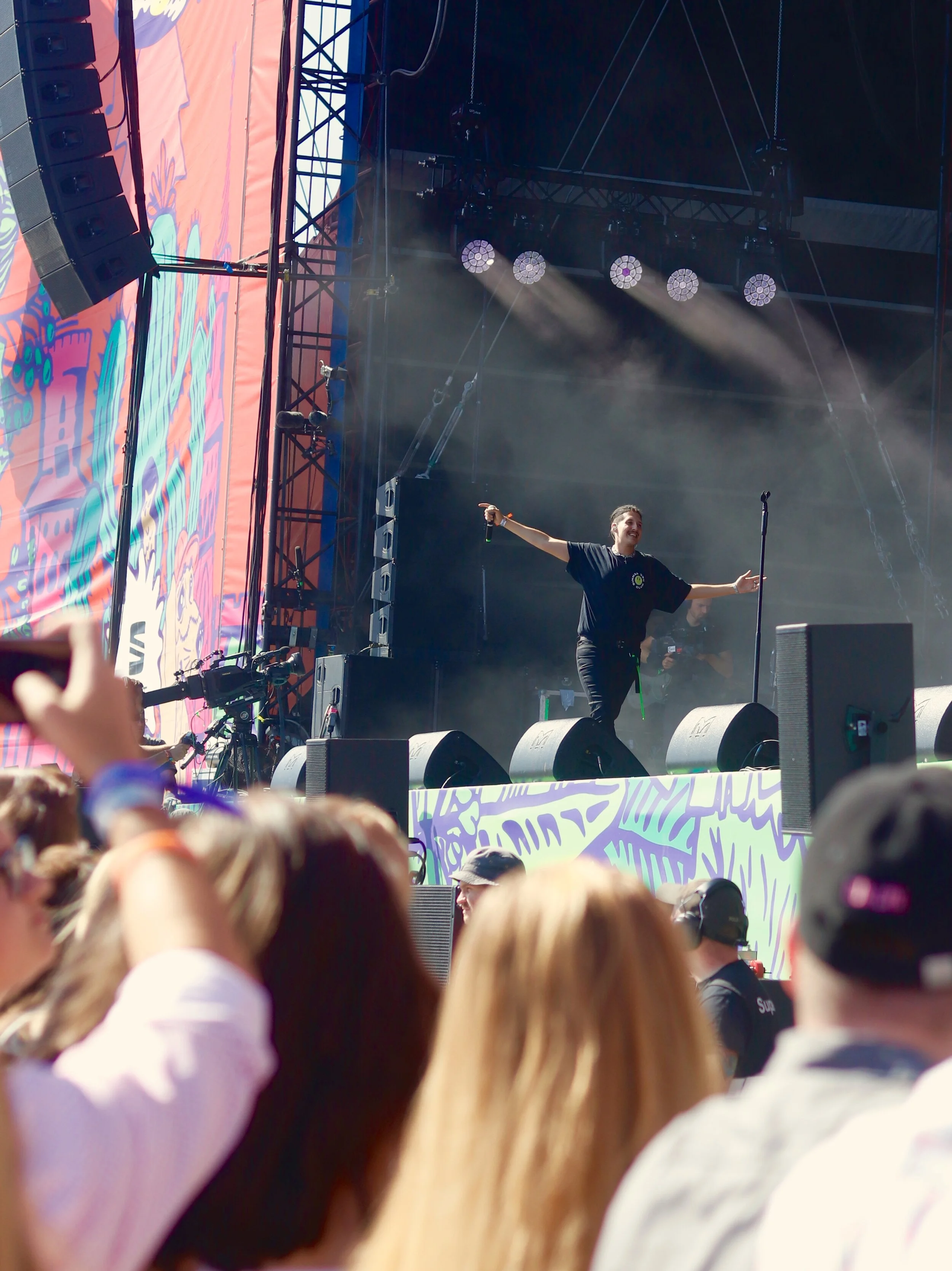 Lolla_18_2_18_9_8_1.jpg