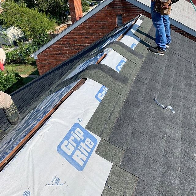 Insurance approved roof! Client had a leak by the ridge or their roof. We walked her through the process and got a full roof replacement accepted.
Complementary ridge vent installed to improve  circulation was installed. 
#gafshingles #roofing #insur