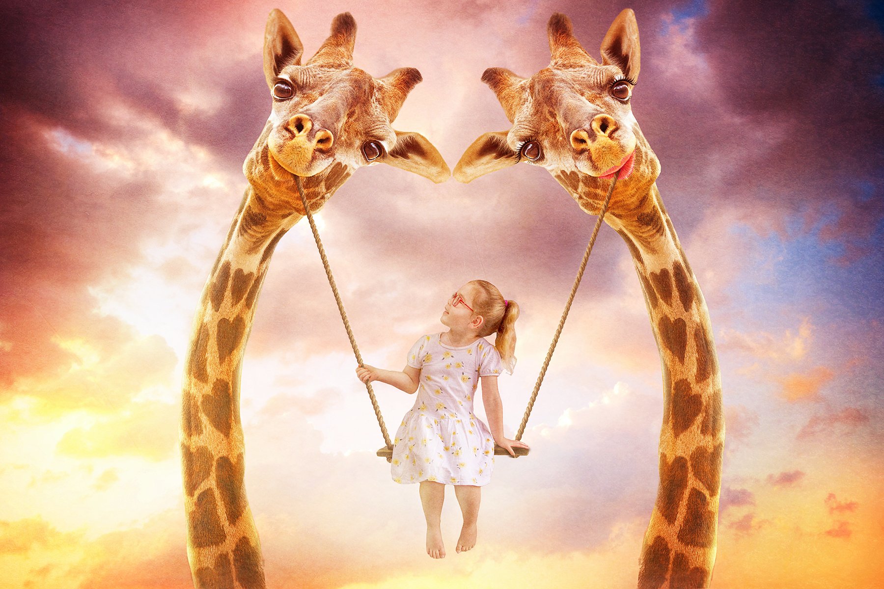 Giraffe-Swing-Ebony-2022-23-FMTY-copy.jpg