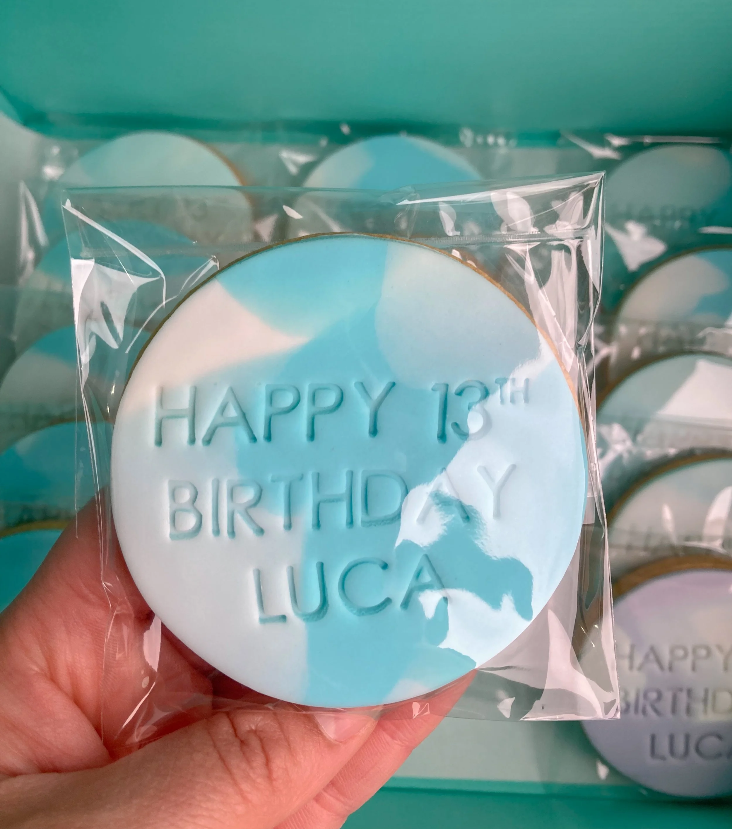Marble fondant custom biscuit CIRCLE