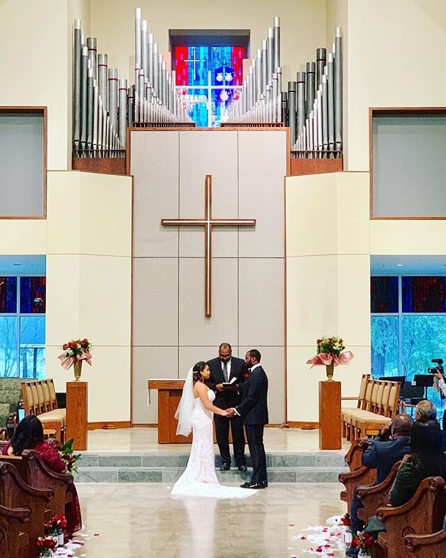 Congratulations to Newlyweds Haskel &amp; Angel! It was a beautiful wedding 💒 #houstonphotographer #houstonweddings