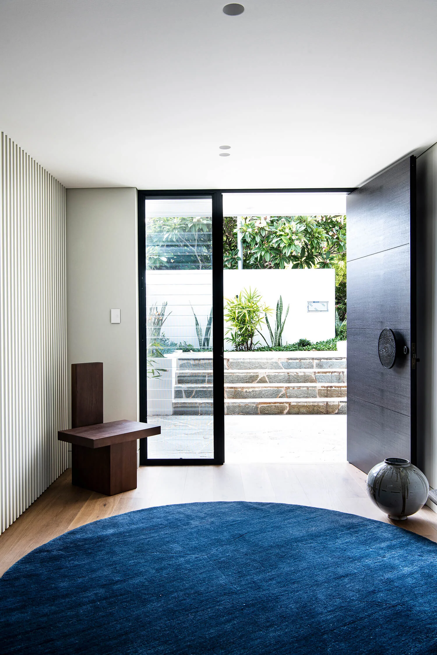 Studio aem - Waterfront Family Home Interior Design Burraneer Bay