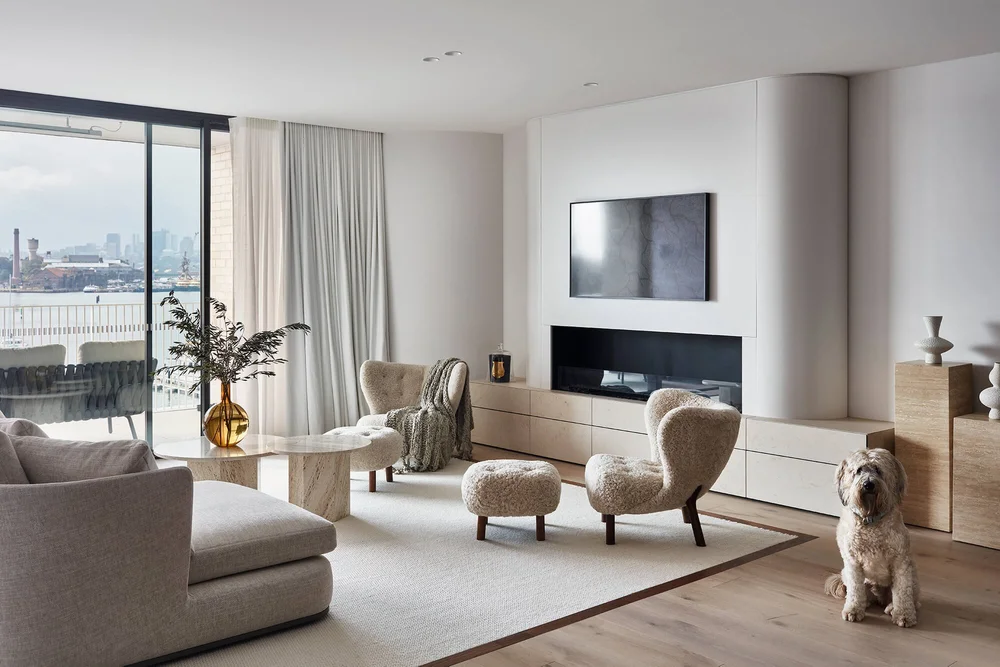 Studio aem - Contemporary Waterfront Apartment Interior Design The Isles