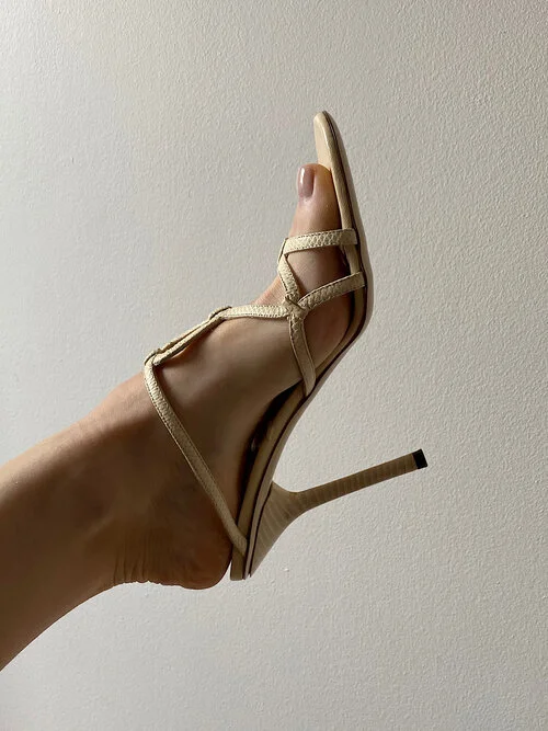 gucci vintage sandals