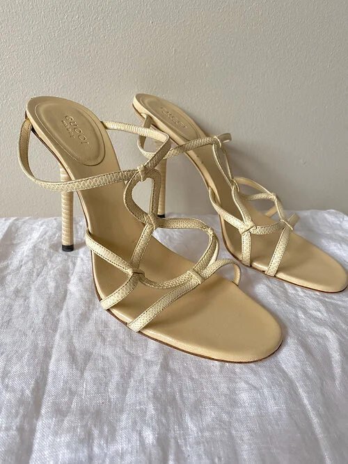 gucci vintage sandals