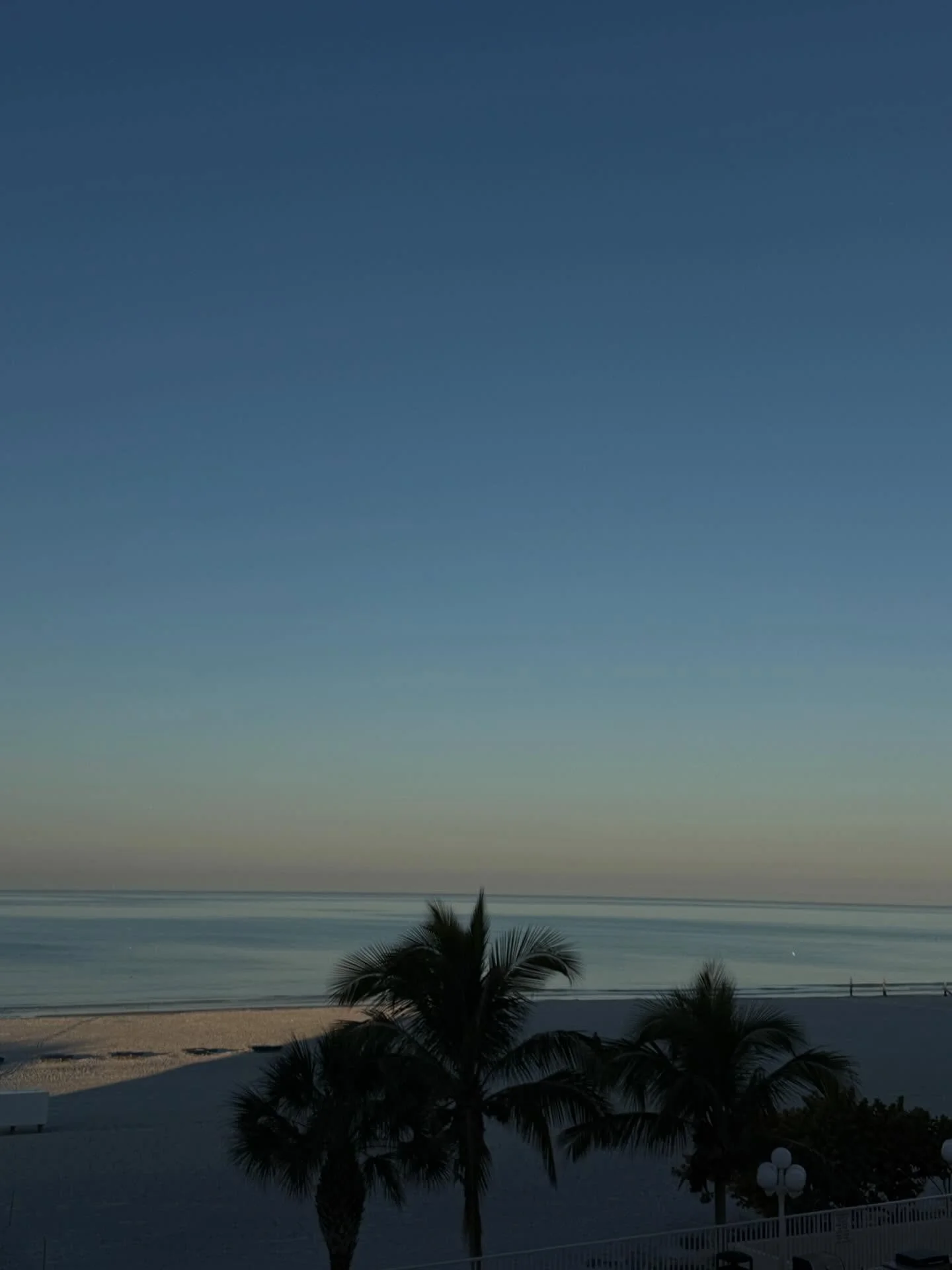 A little getaway with my little family 🌴