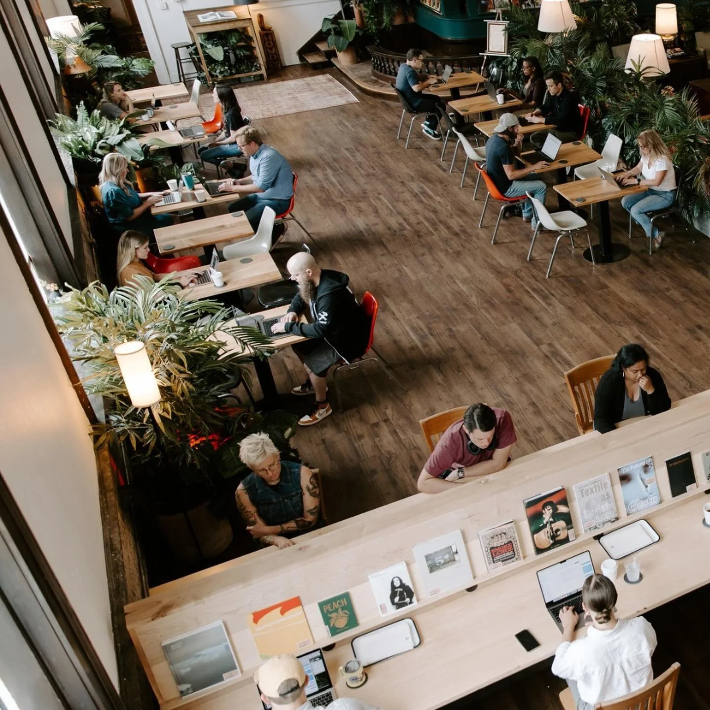 Our Nashville flagship is buzzin. #eastwood