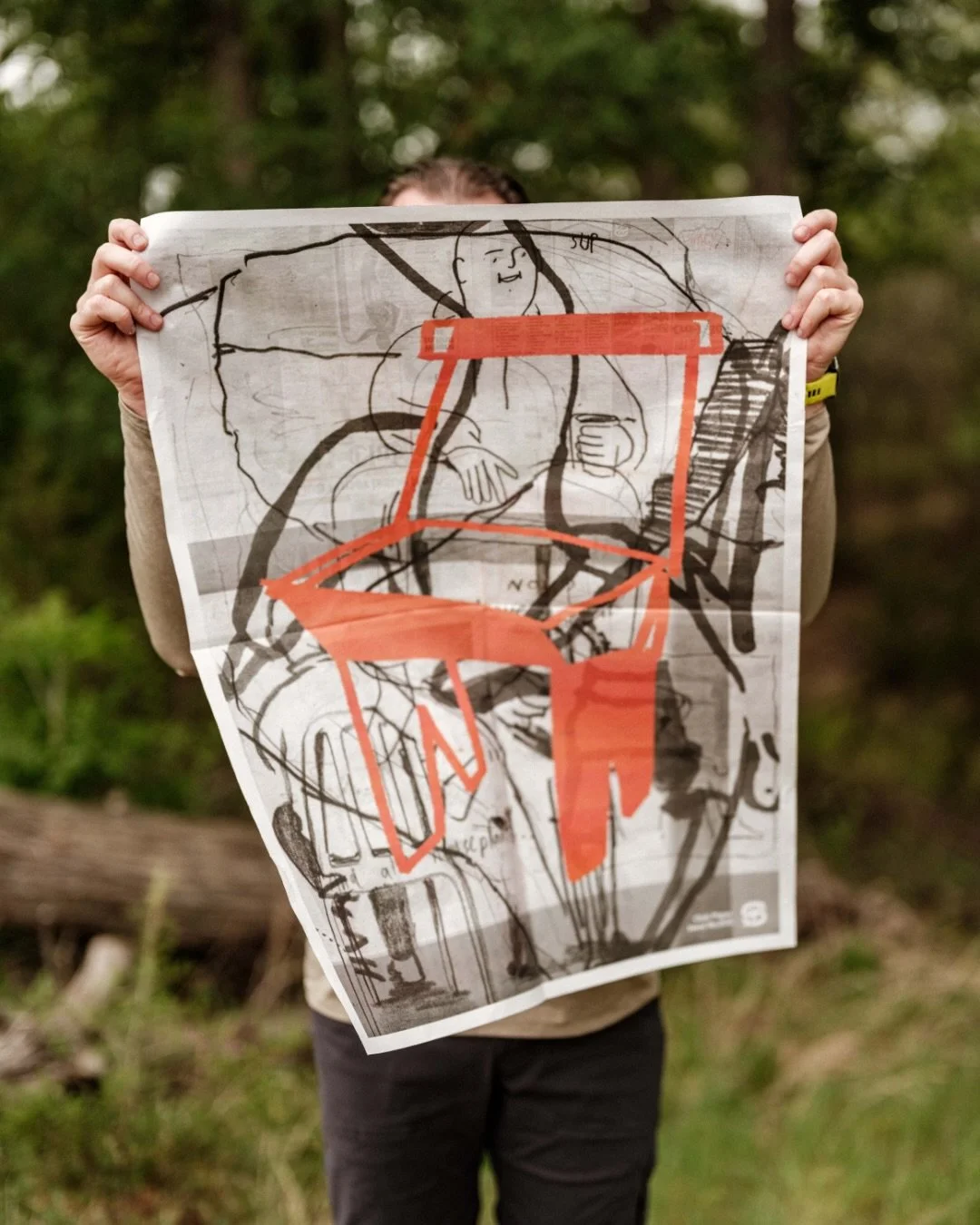 We recommend finding a spot in your home for the big ole chair poster in Club Paper 005.........not outside. 🪑

𝑪𝒍𝒖𝒃 𝑷𝒂𝒑𝒆𝒓. The Chair Issue. Free for the taking at all 36 clubs across the country.