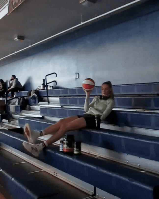 Untitled (1080 x 1350 px) (3).gif