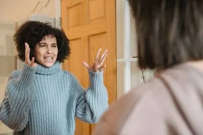 woman trying to people please