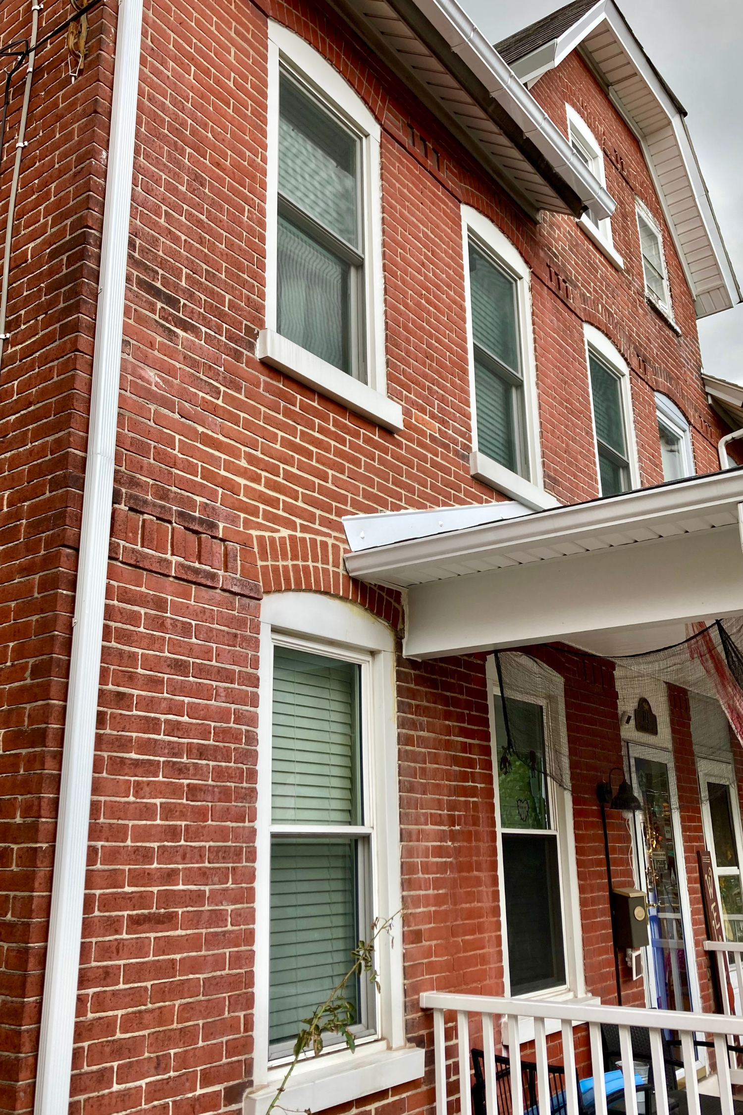 brick restoration companies near me.png