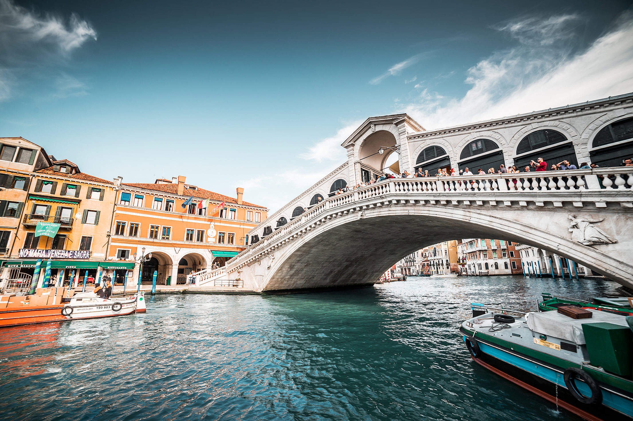 Rialto Bridge.jpg