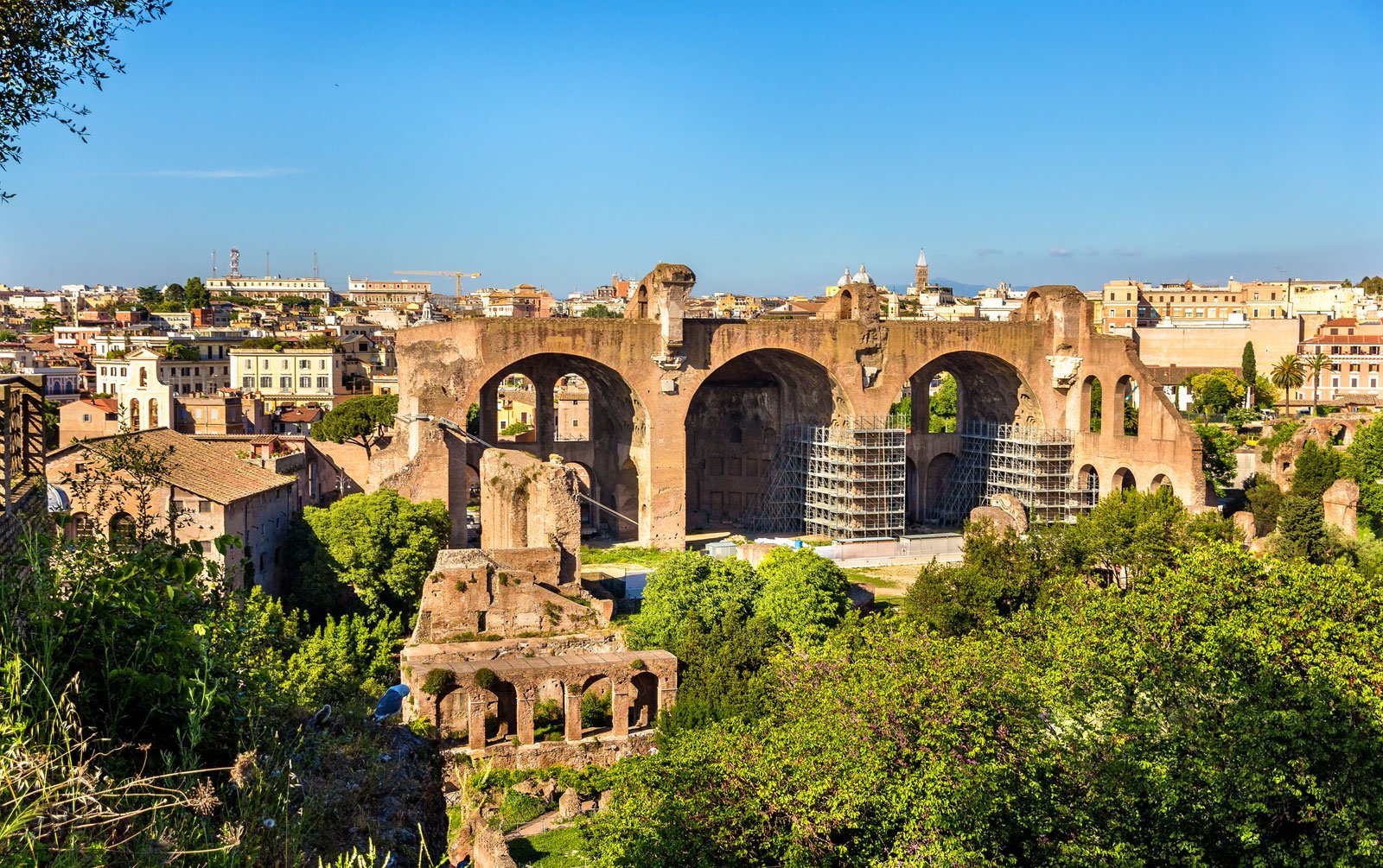 Basilica of Maxentius and Constantine.jpg