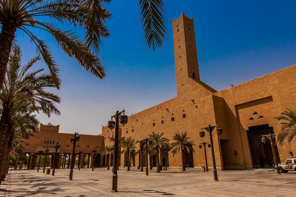 Imam Turki Bin Abdullah Grand Mosque.jpg