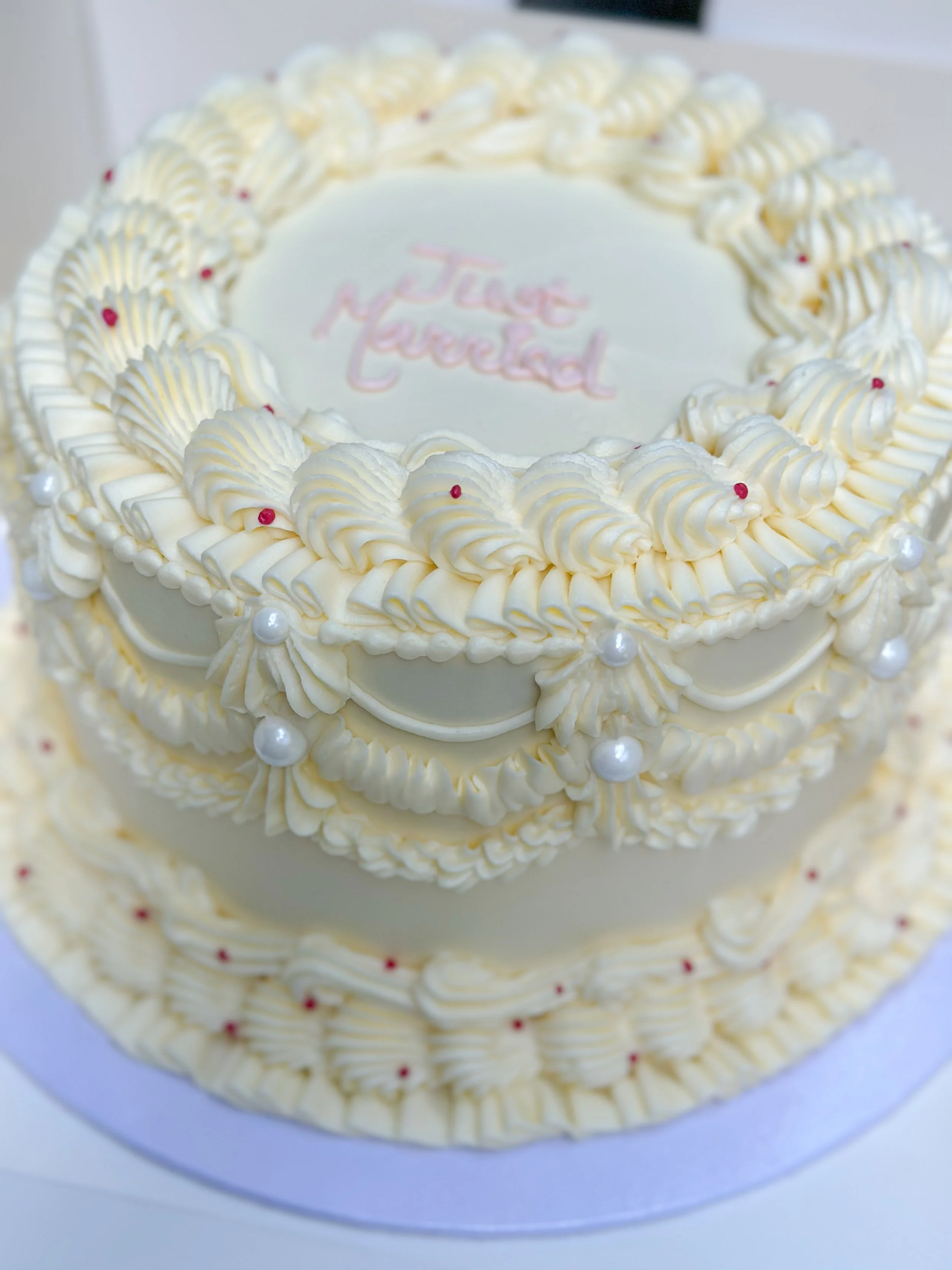 Just married white piping.JPG