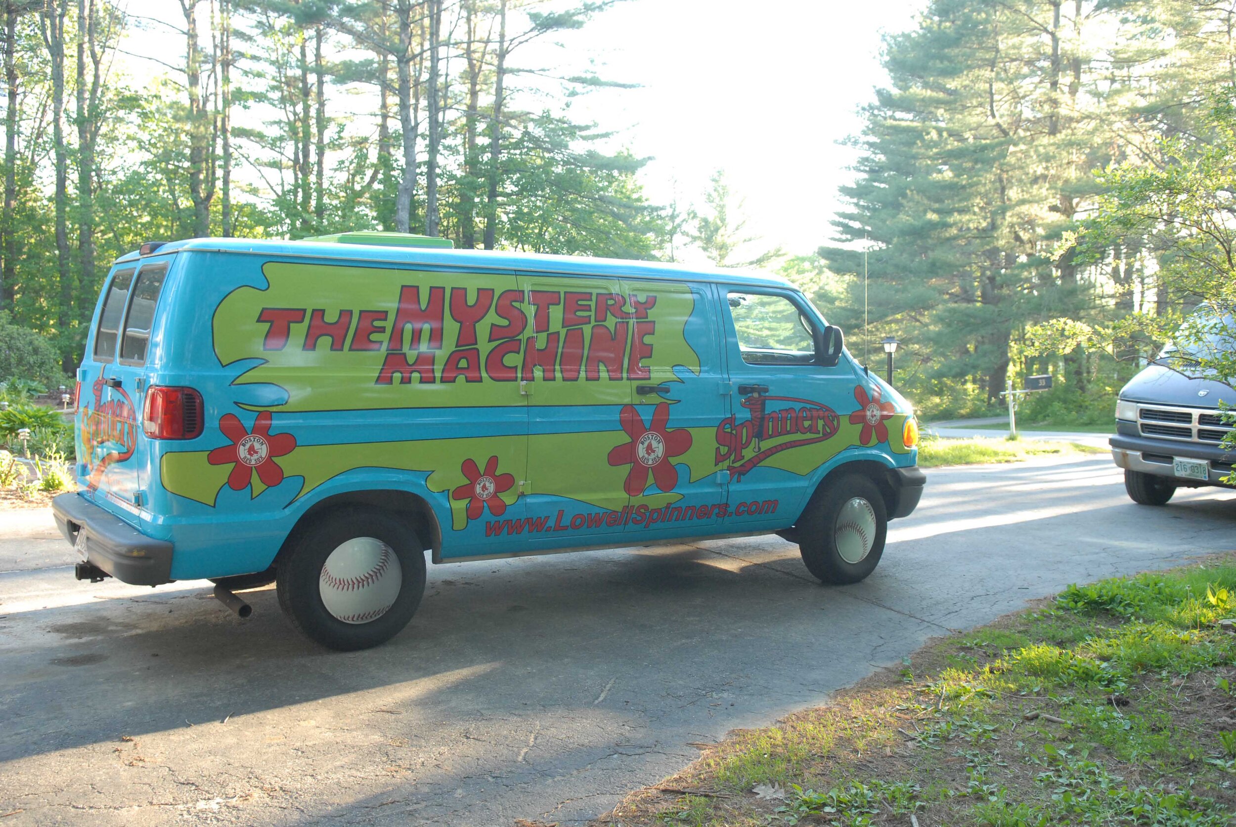 Mystery-Machine-2.jpg