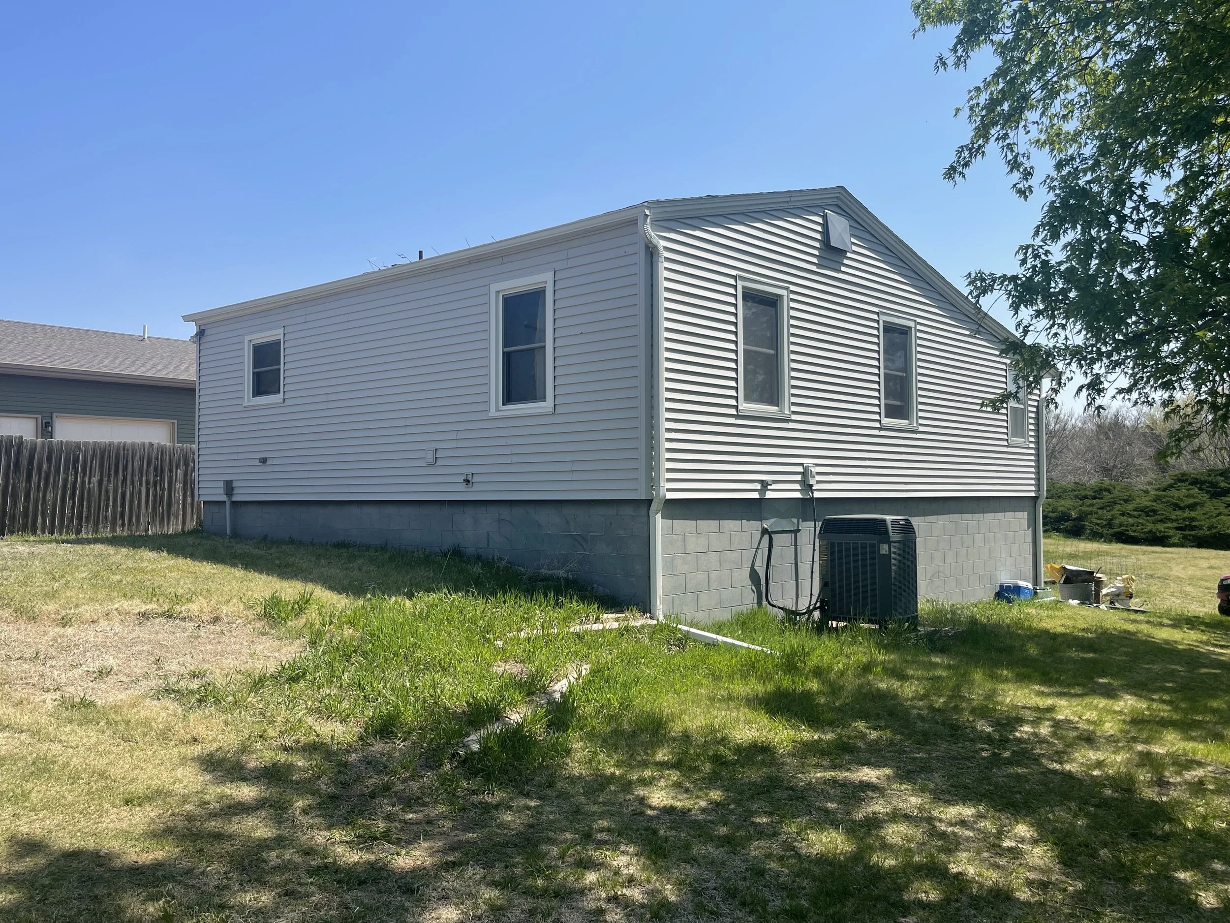 Available Listings — Country Road Realty