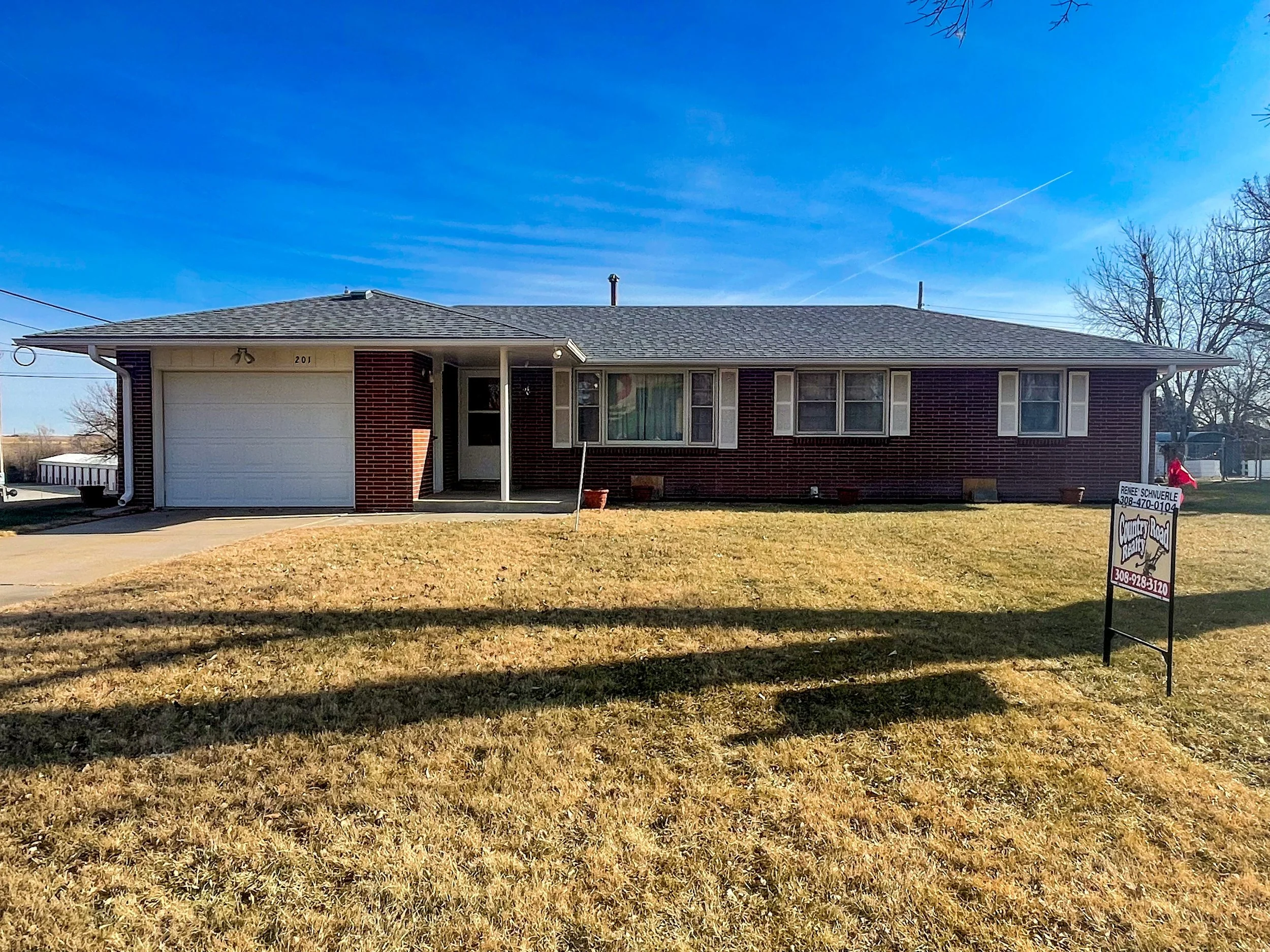 Available Listings — Country Road Realty