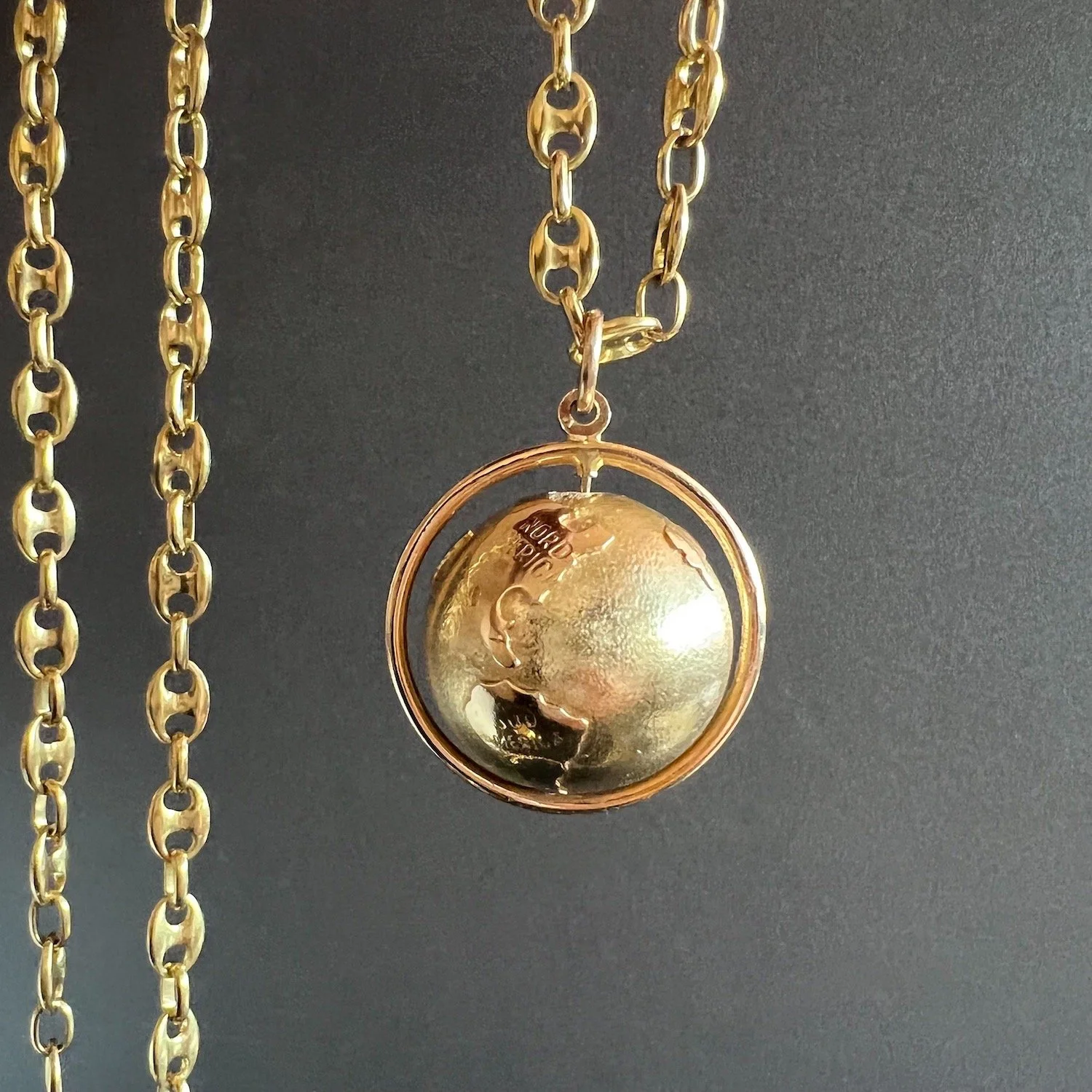 (SOLD) Vintage/Estate Large Gold Spinning Globe Pendant