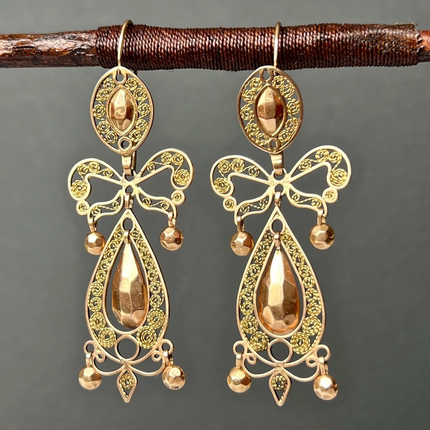 Antique Grand Scale Gold Filigree Sicilian Pendeloque Earrings
