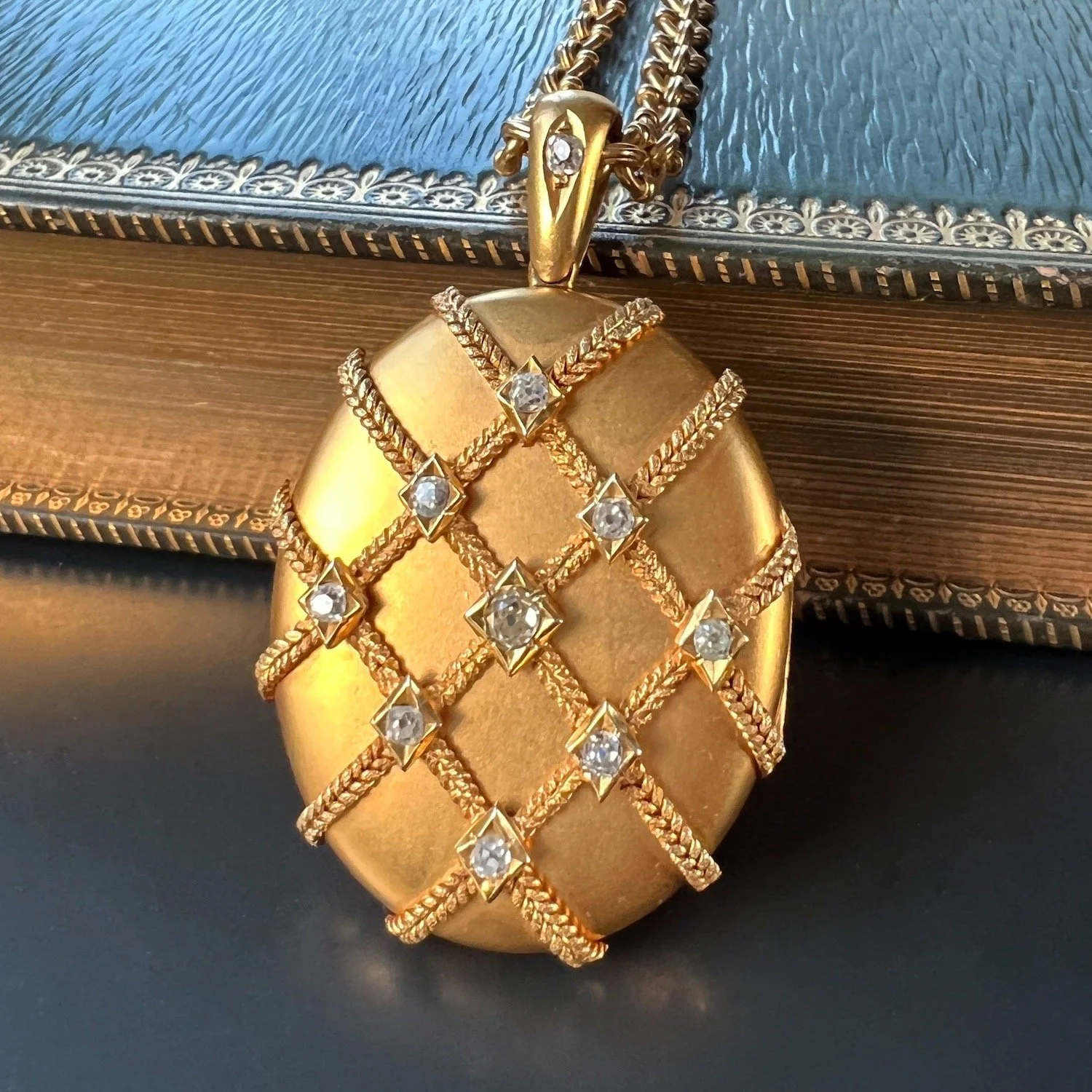 (SOLD) Antique Gorgeous Victorian Gold Latticework Locket with Diamonds