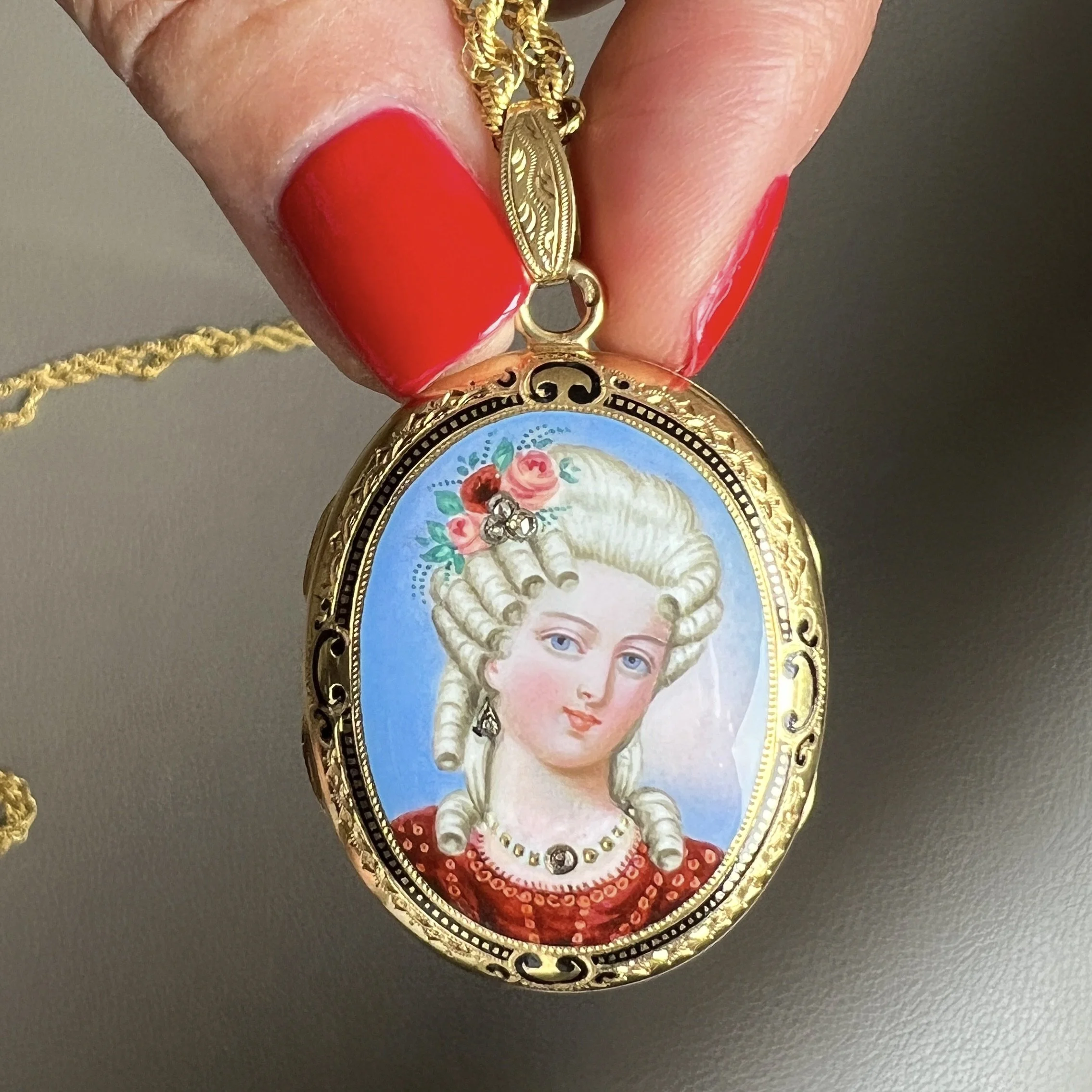 Antique Victorian Gold and Enamel Portrait of a Lady Locket