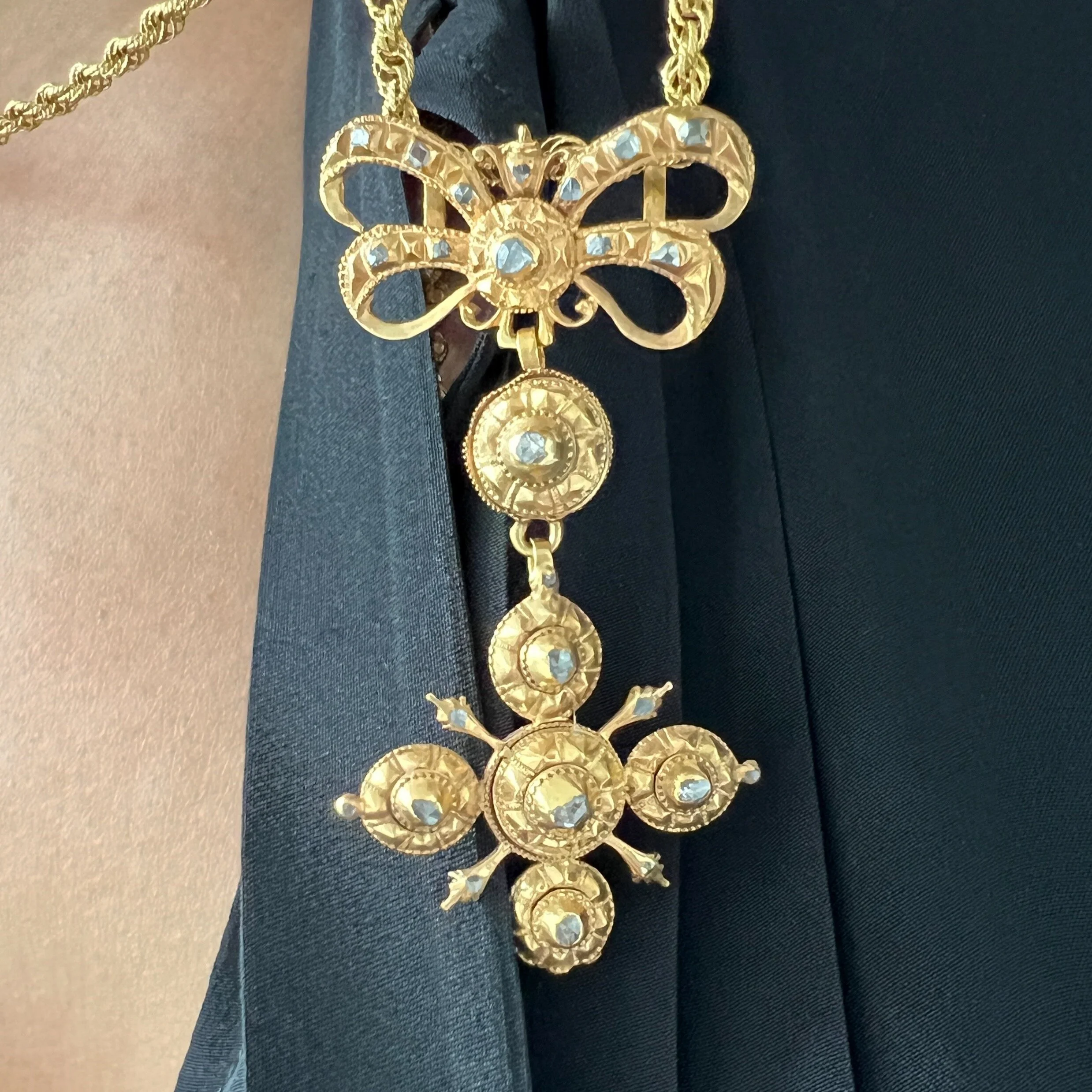 2FFB3698-99B0-4D95-BE84-5ACF48F86E73