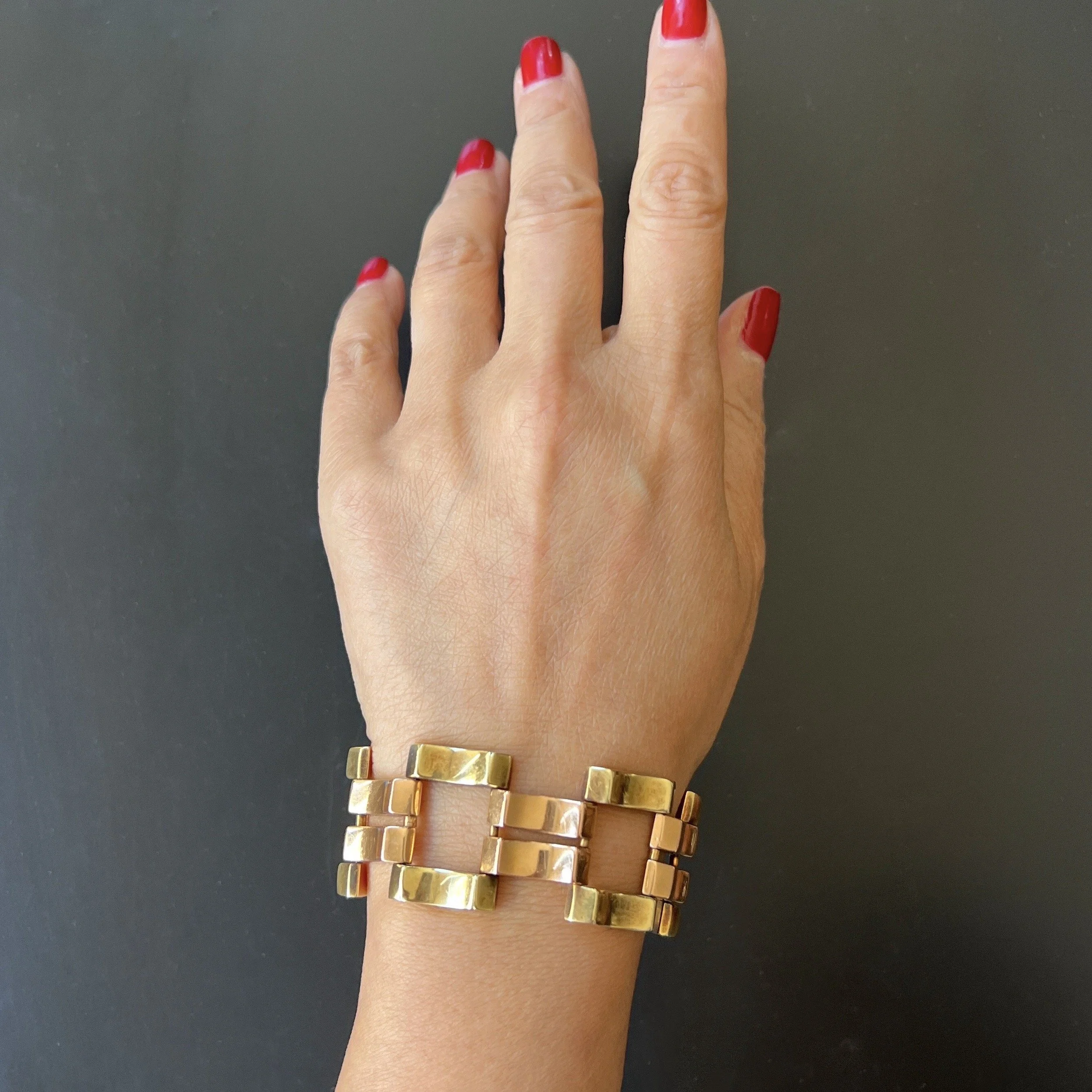 (SOLD) Vintage Retro Bi-Color Tank Bracelet, by Mossalone