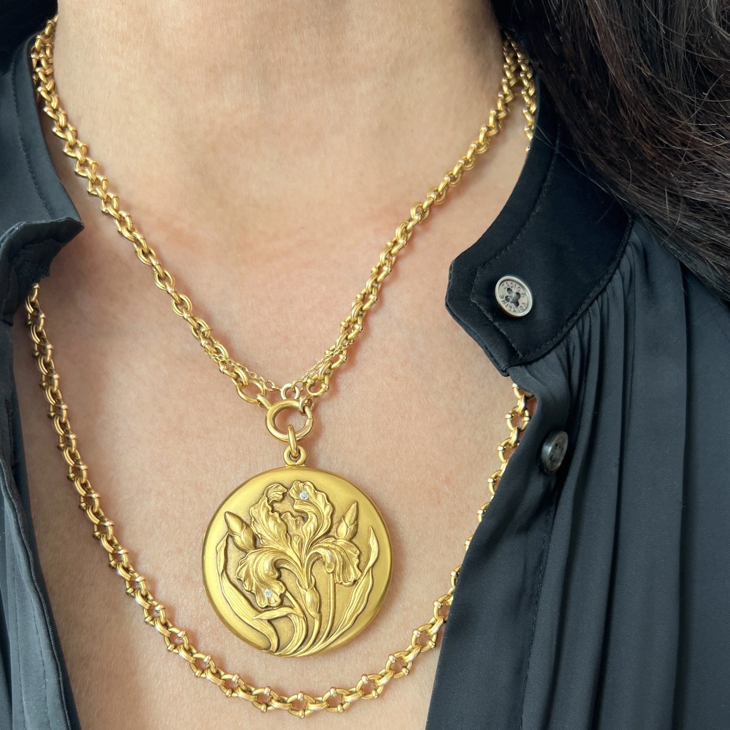 Antique American Art Nouveau Bearded Iris Large Gold Locket