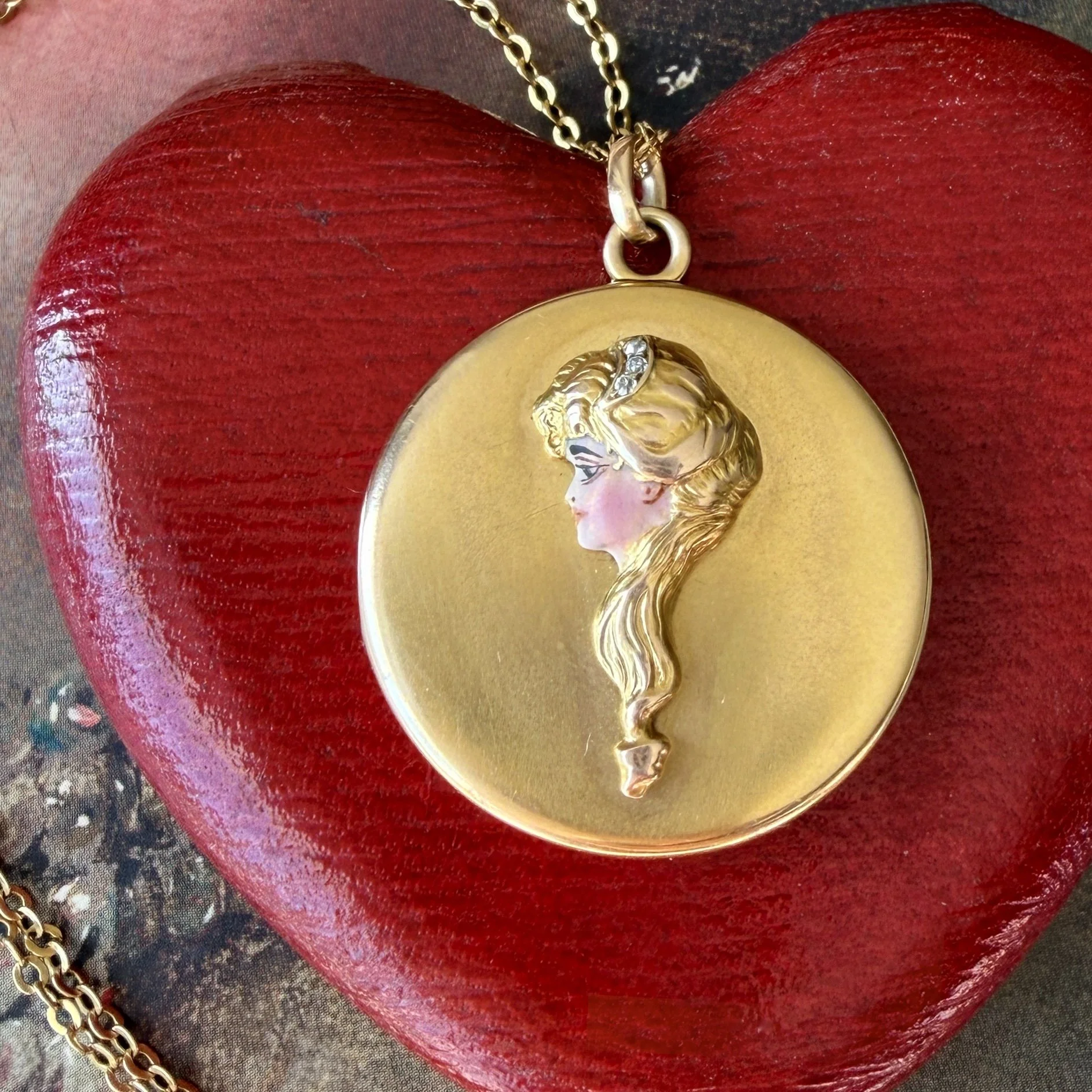 Antique Art Nouveau Gold and Enamel Gibson Girl Question Mark Locket