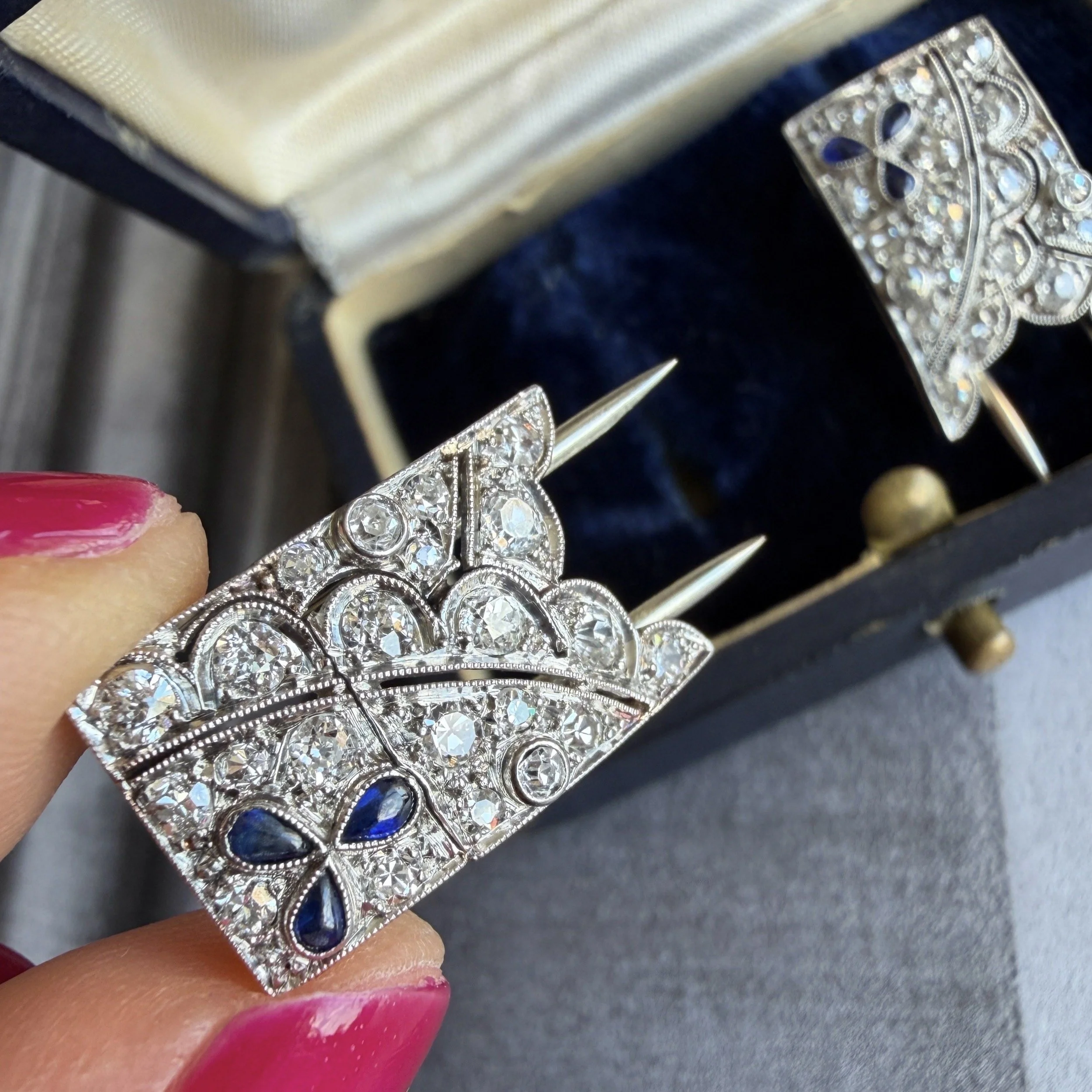 Antique Art Deco Pair of Platinum and Diamond Petite Dress Clips