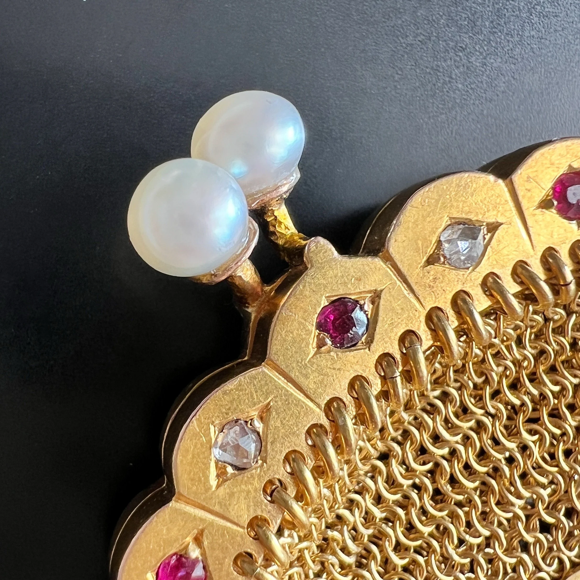 Antique French Gold Mesh Purse Pendant with Ruby and Diamond Star, Pearl Accents -- Lock.jpeg