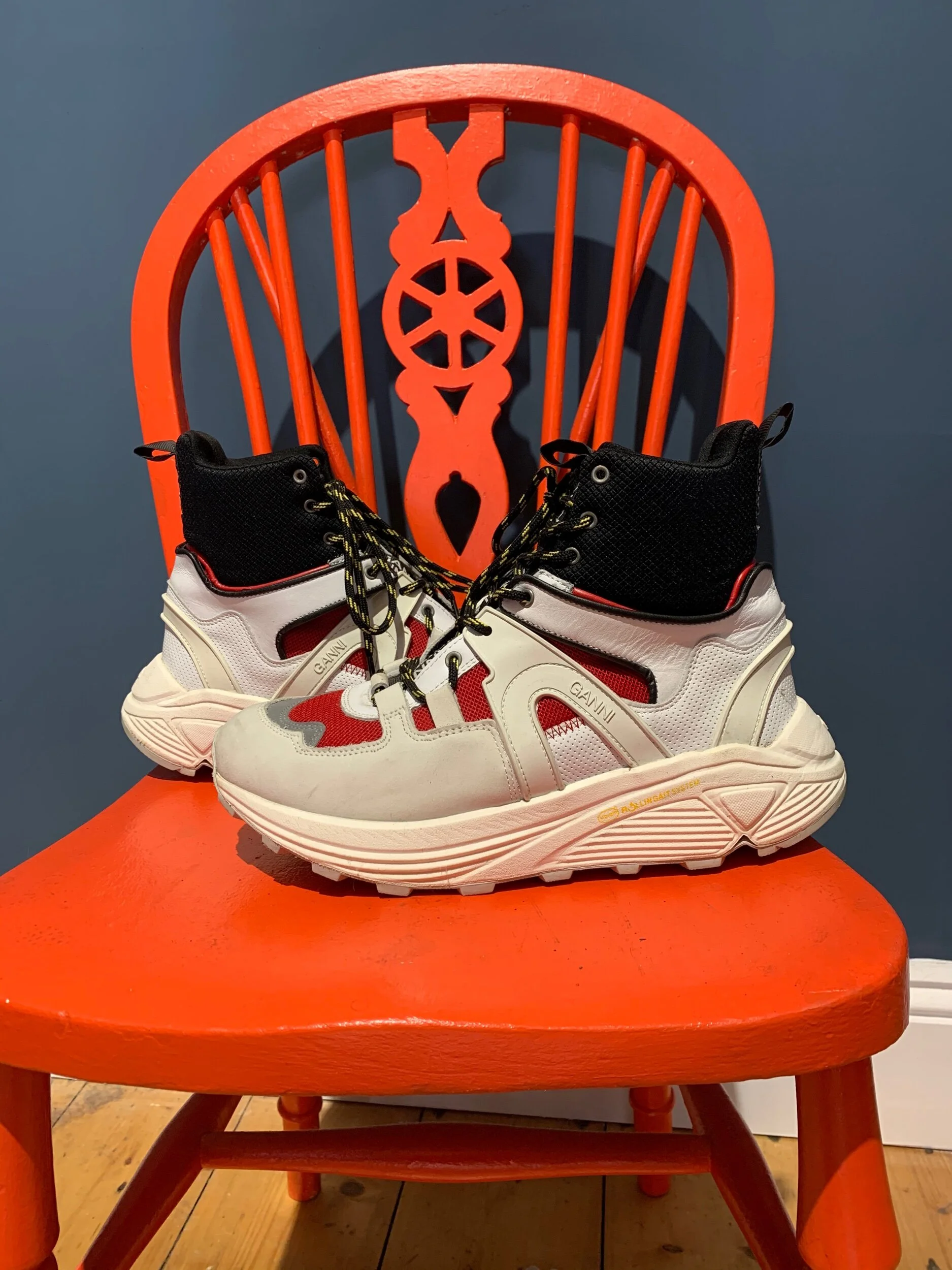 A79C8D75-EBBF-4754-B6A3-1C73FF7B072D