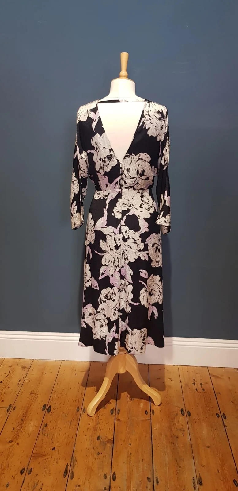 49F988FA-CFC2-4AB0-A9D4-A74A43061F4B