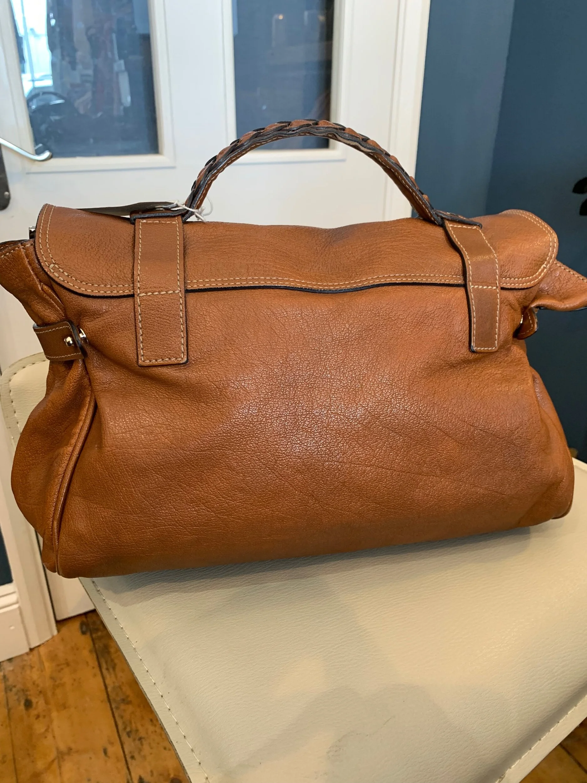 FD649476-6F87-4C2C-B4B9-2286F3652AA4