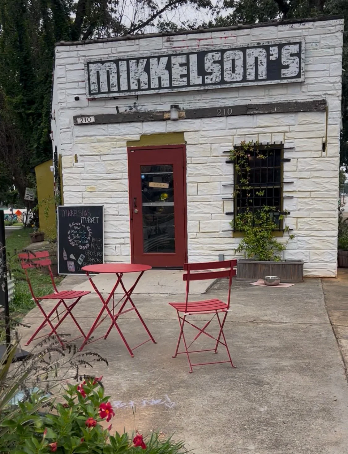 A Local’s Guide to Atlanta’s Best Farmers Markets, Butchers, & Mini Markets