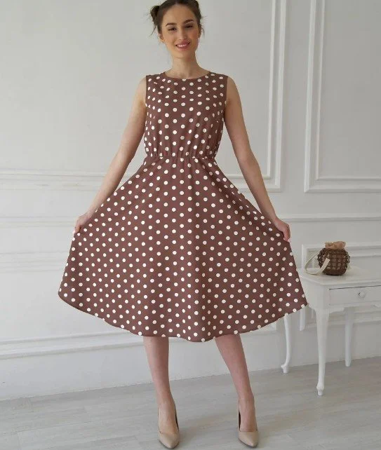Gemustert Wie Ein Polka Kleid